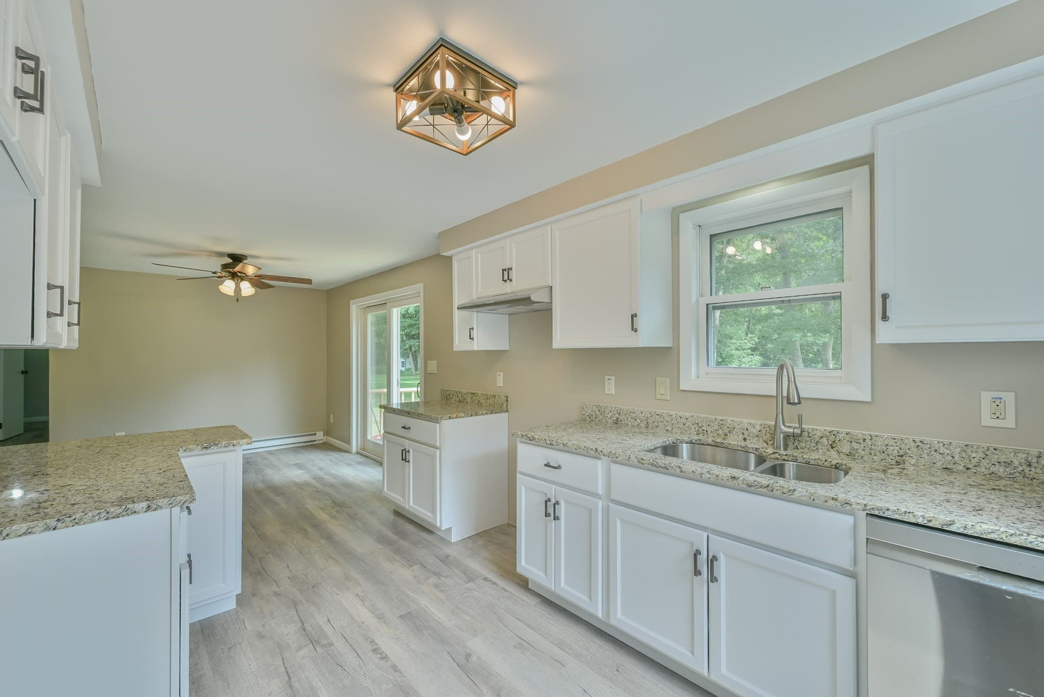 Single Family Residence at 124 Sutton Road, Webster MA 01570, Webster, photo 19 of 28
