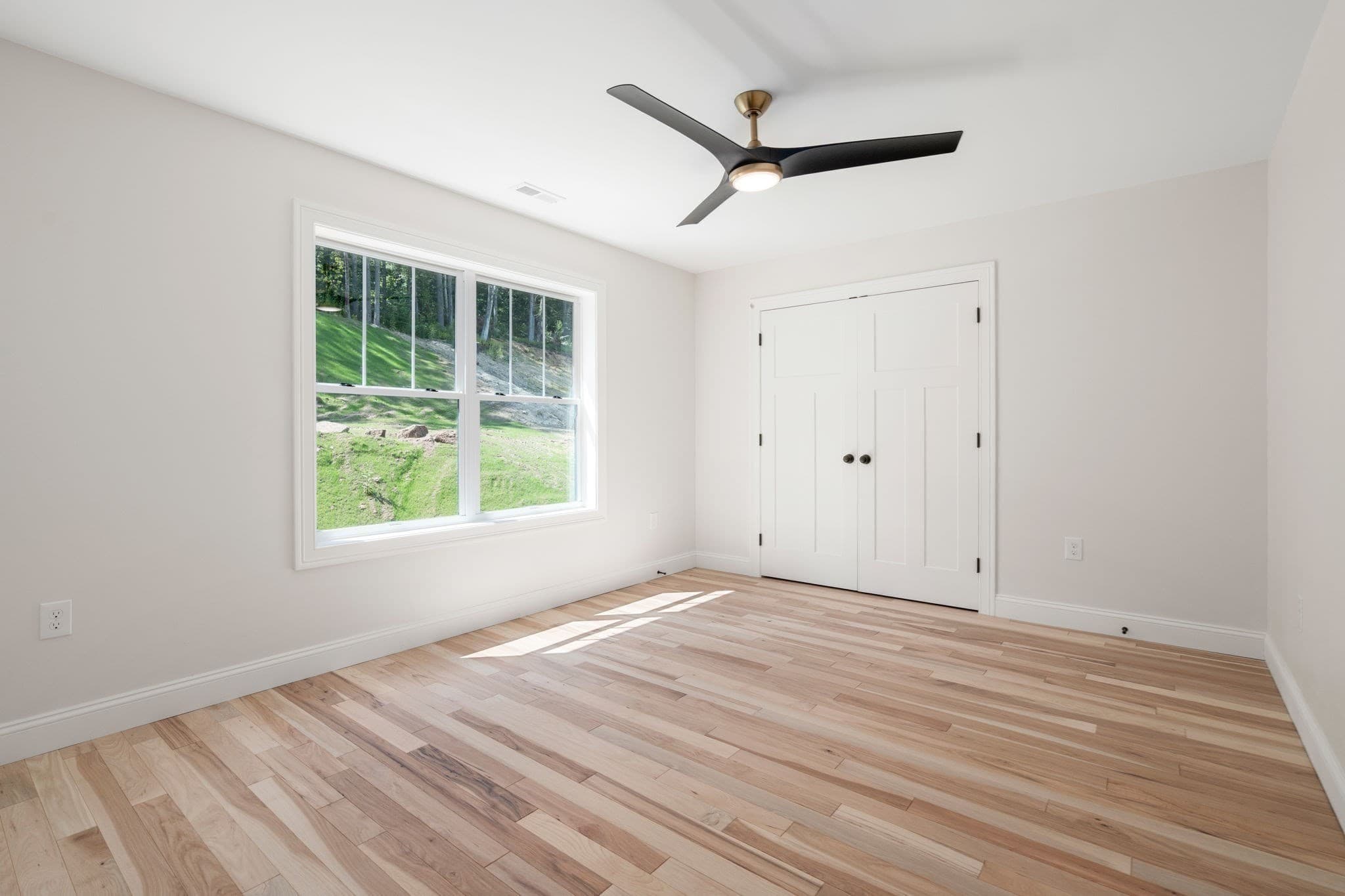 Single Family Residence at 3052 Foster St, Palmer MA 01069, Palmer, photo 24 of 34