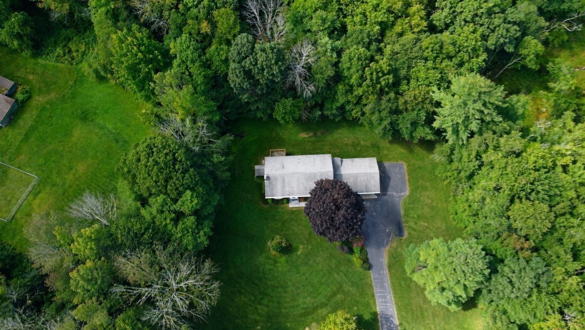 Single Family Residence at 261 Brookfield Rd, Charlton MA 01507, Charlton, photo 18 of 26