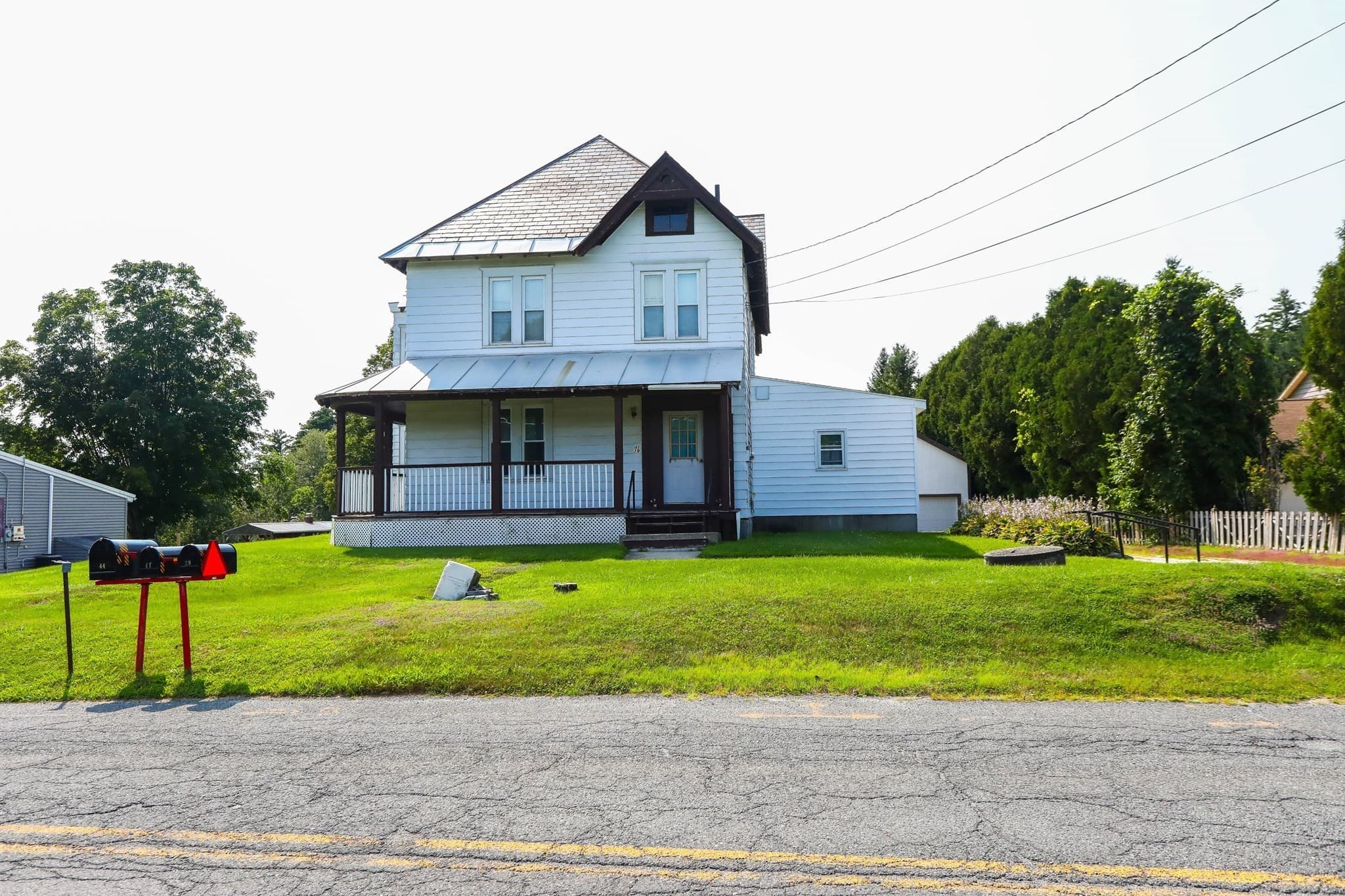 39 Middle Rd, Clarksburg MA 01247