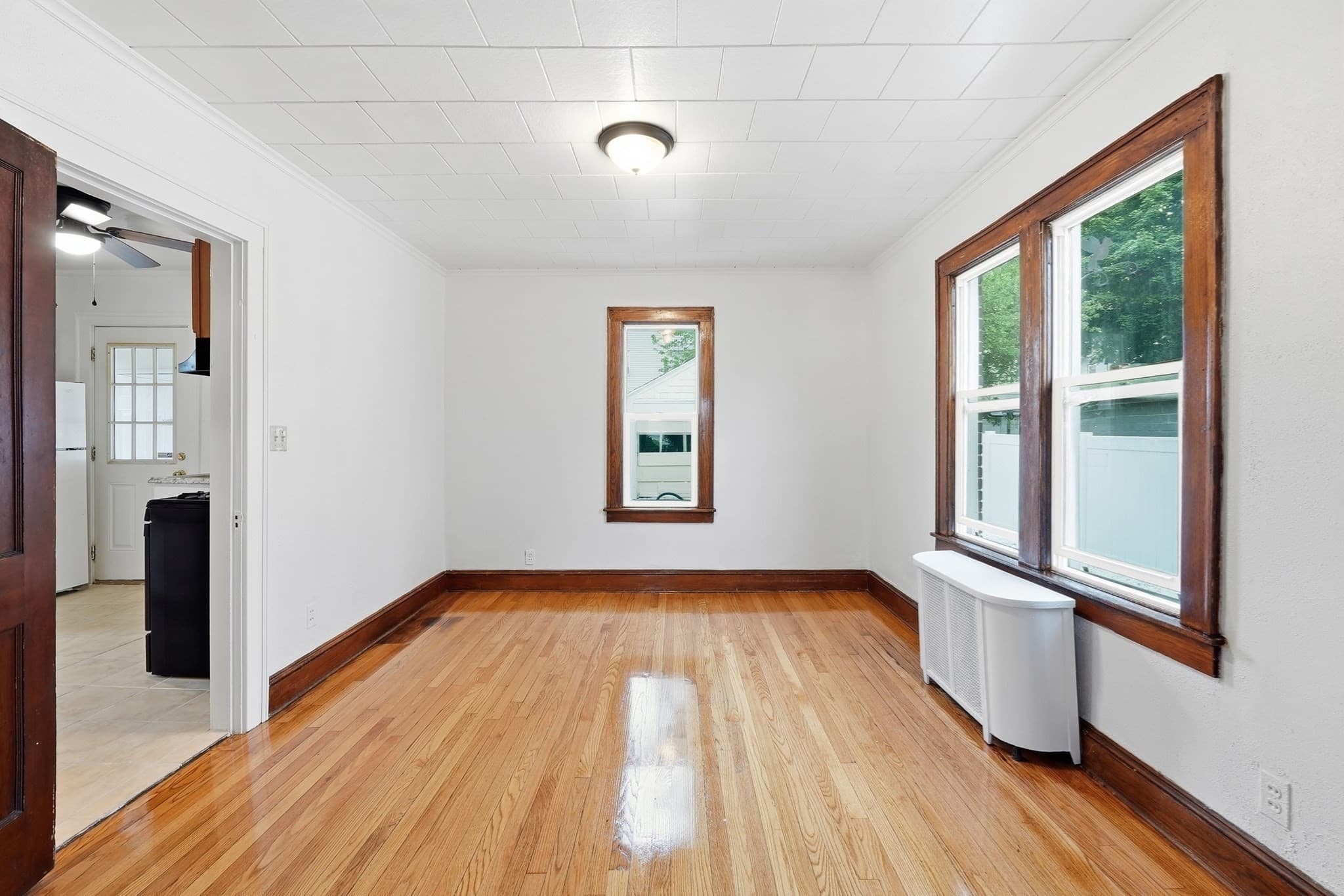 Single Family Residence at 73 Santa Barbara St, Springfield MA 01104, Springfield, photo 12 of 35