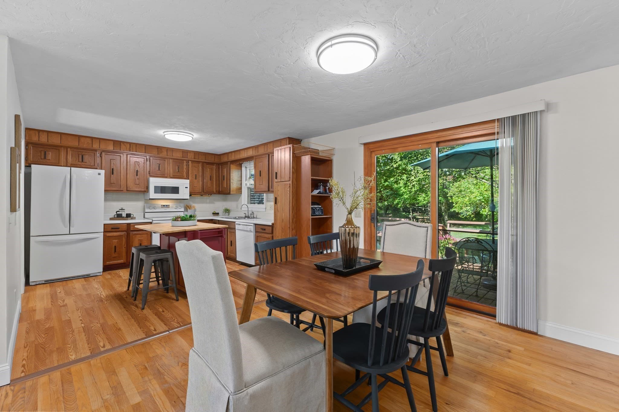 Single Family Residence at 106 Woodland Street, West Boylston MA 01583, West Boylston, photo 8 of 42
