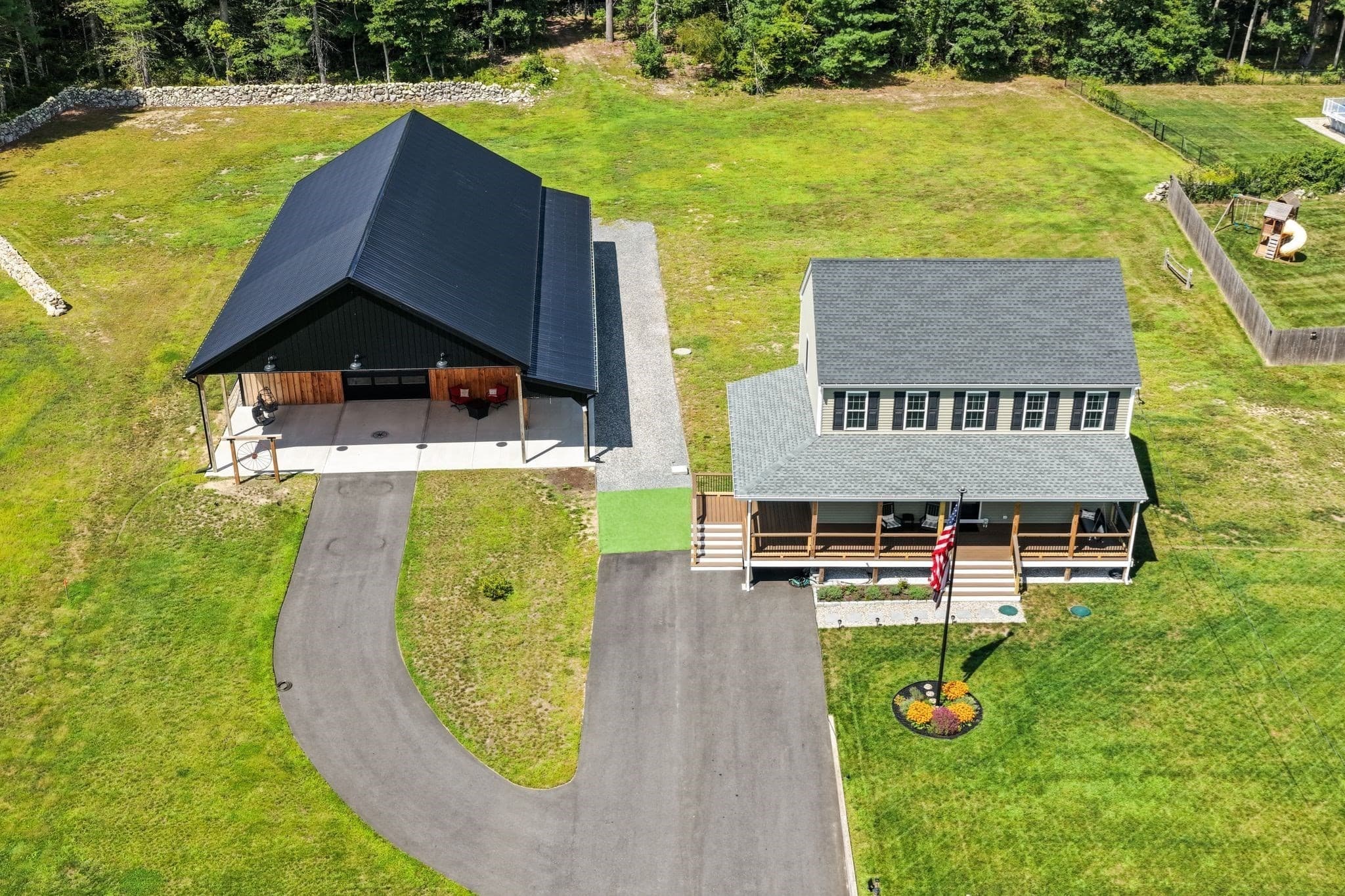 Single Family Residence at 109 Spruce Street, Middleboro MA 02346, Middleboro, photo 3 of 42