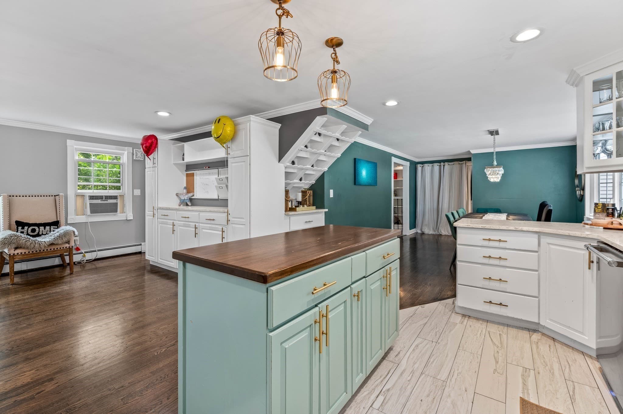 Single Family Residence at 196 Mechanic St, Foxboro MA 02035, Foxboro, photo 10 of 42