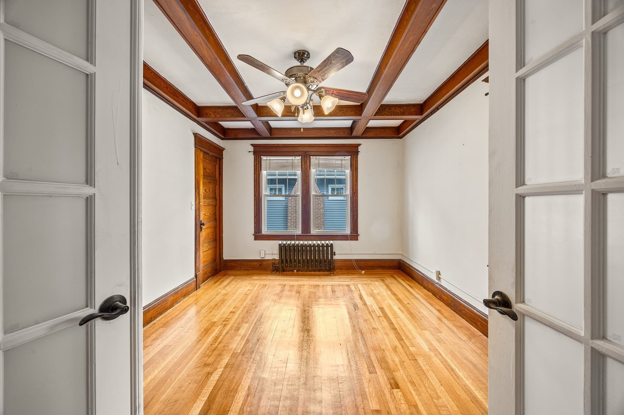 Single Family Residence at 136 Marsden Street, Springfield MA 01109, Springfield, photo 9 of 29