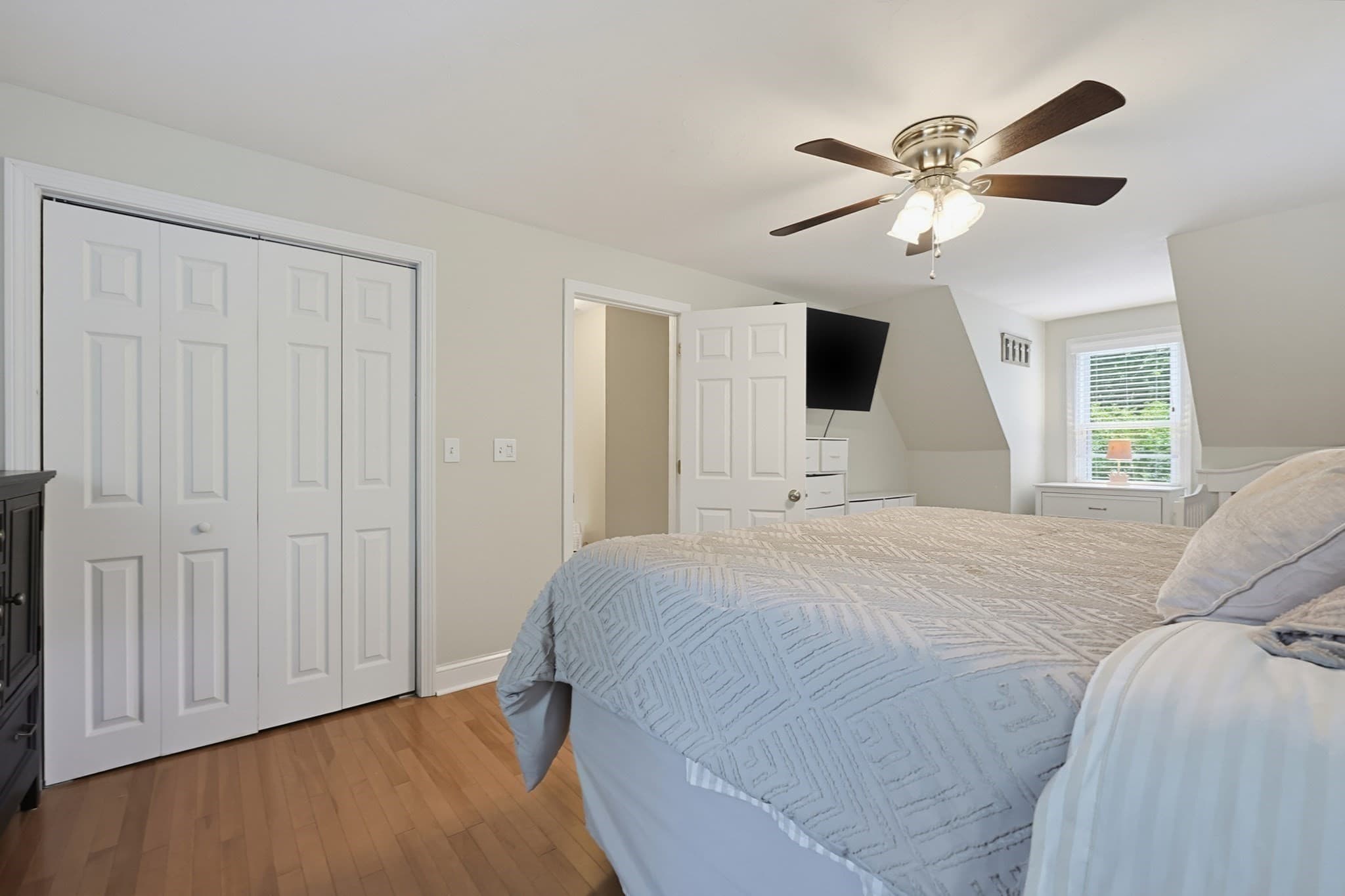 Single Family Residence at 22 Starrett Ave, Middleboro MA 02346, Middleboro, photo 24 of 36