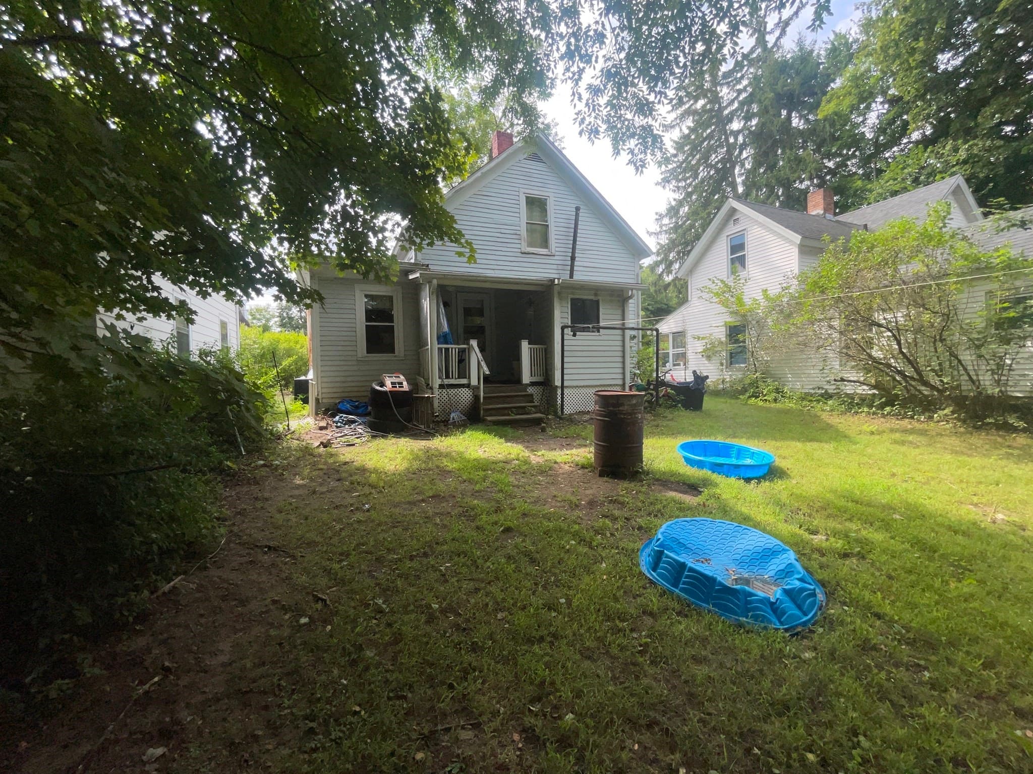Single Family Residence at 31 Eddy St, Ware MA 01082, Ware, photo 2 of 3