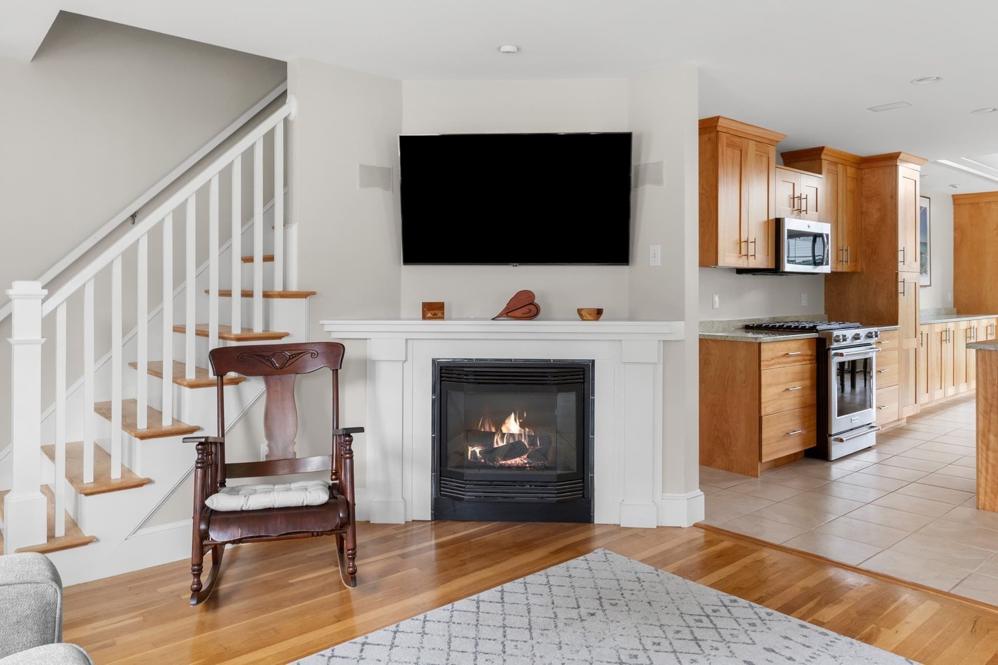 Single Family Residence at 21 Broad Street, Newburyport MA 01950, Newburyport, photo 10 of 42