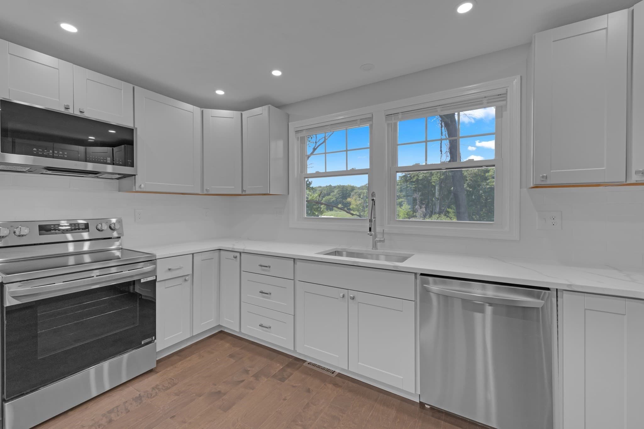 Single Family Residence at 14 Hillside Rd, Northborough MA 01532, Northborough, photo 23 of 27