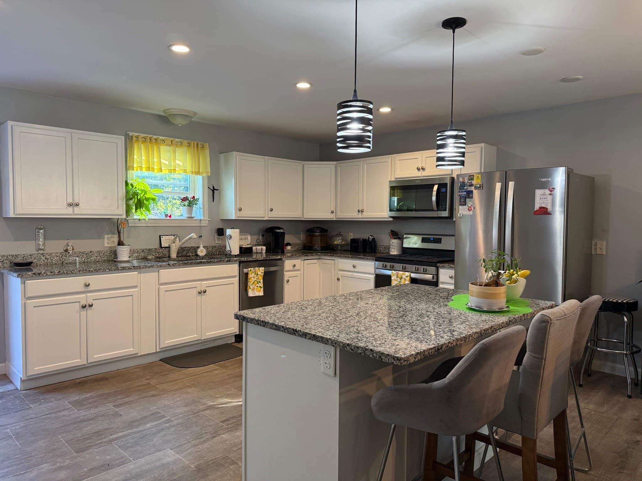 Single Family Residence at 342 Onset Ave, Wareham MA 02558, Wareham, photo 3 of 22