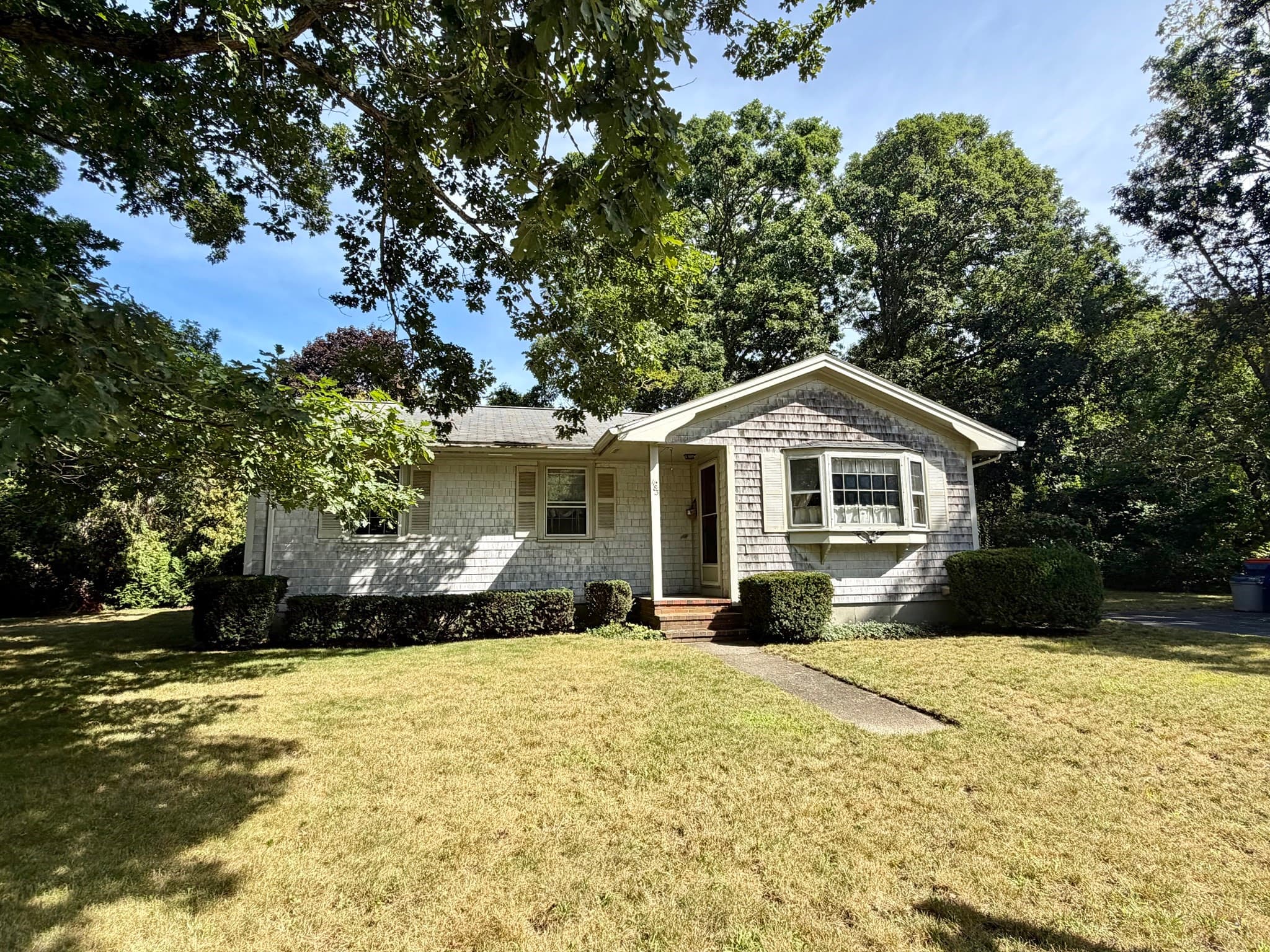 Single Family Residence at 1183 Dutton Street, New Bedford MA 02745, New Bedford, photo 3 of 17