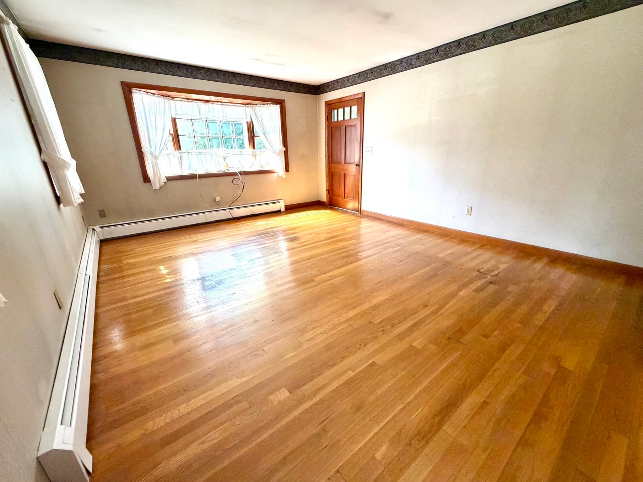 Single Family Residence at 1183 Dutton Street, New Bedford MA 02745, New Bedford, photo 10 of 17