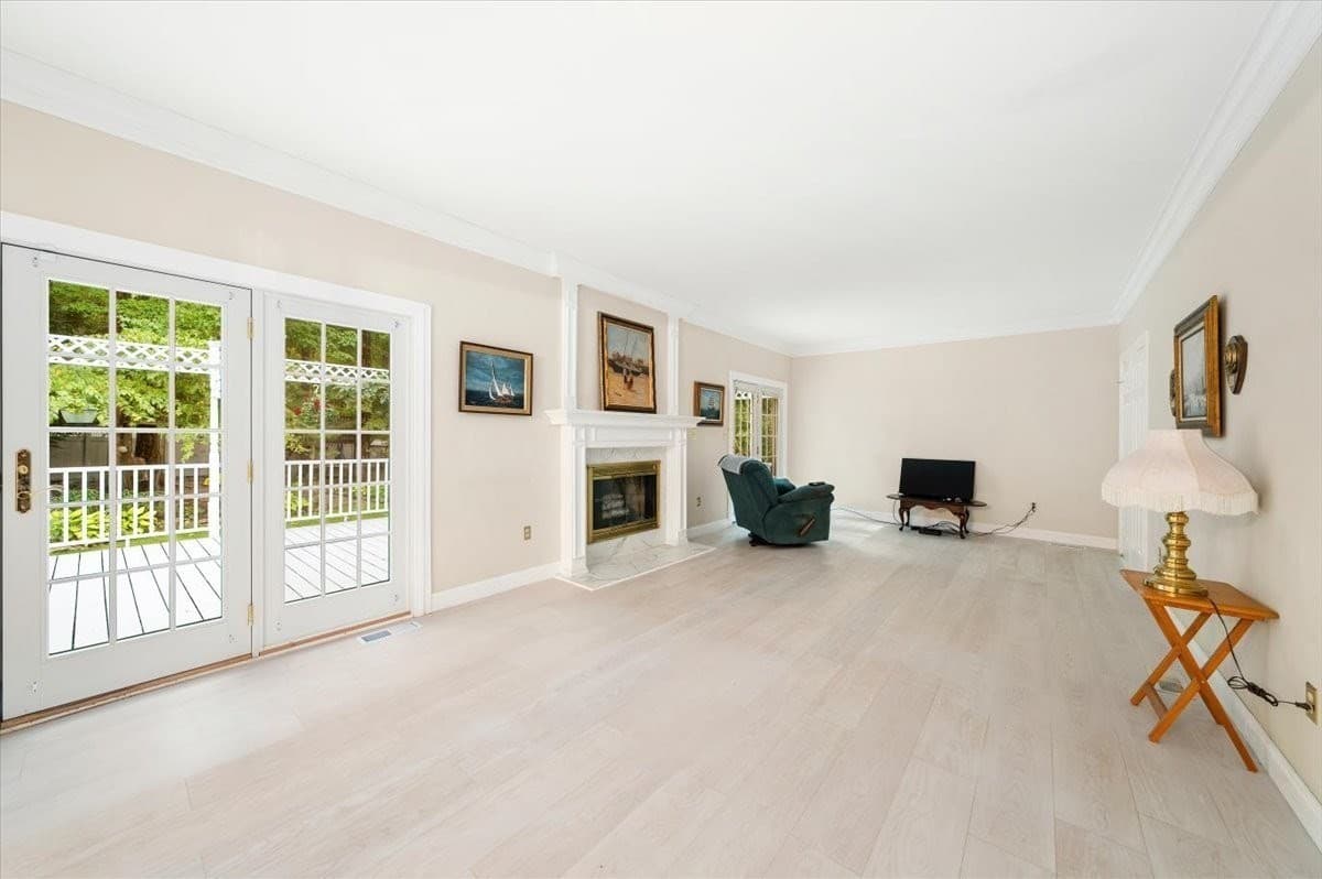 Single Family Residence at 5 Vose Hill Road, Westford MA 01886, Westford, photo 8 of 38