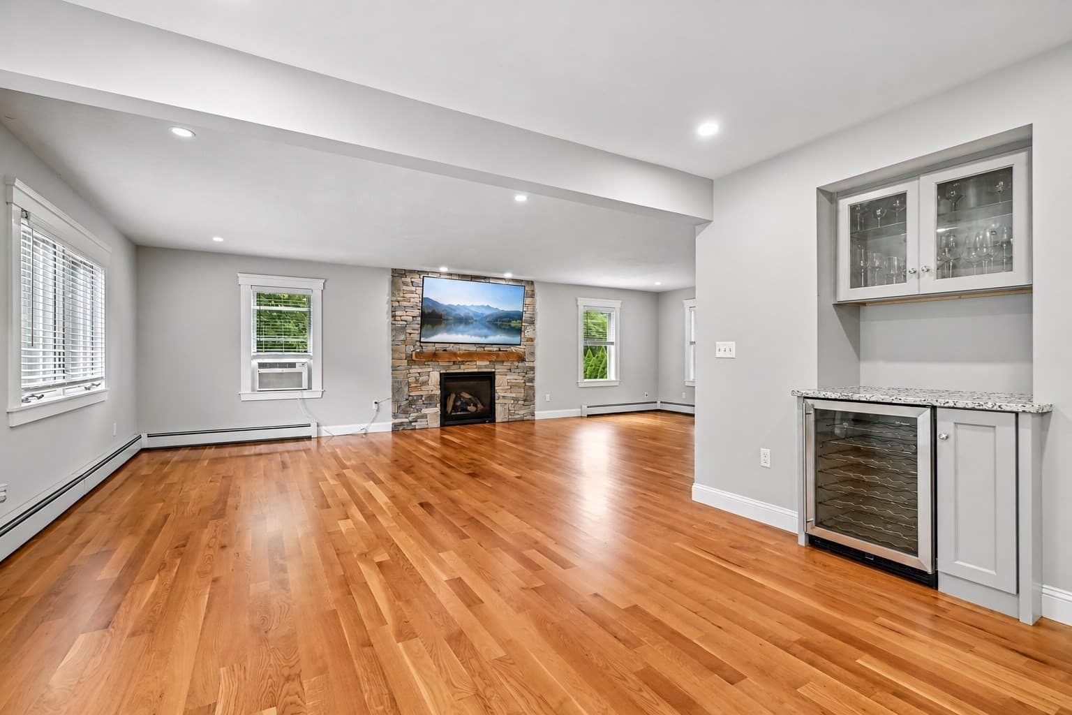 Single Family Residence at 202 Freeman Rd, Charlton MA 01507, Charlton, photo 11 of 42