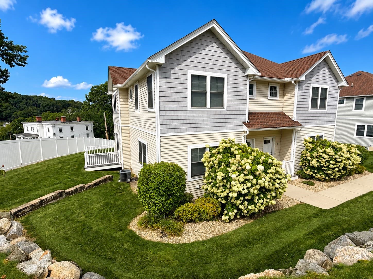 58 Oak St # 58, Clinton MA 01510