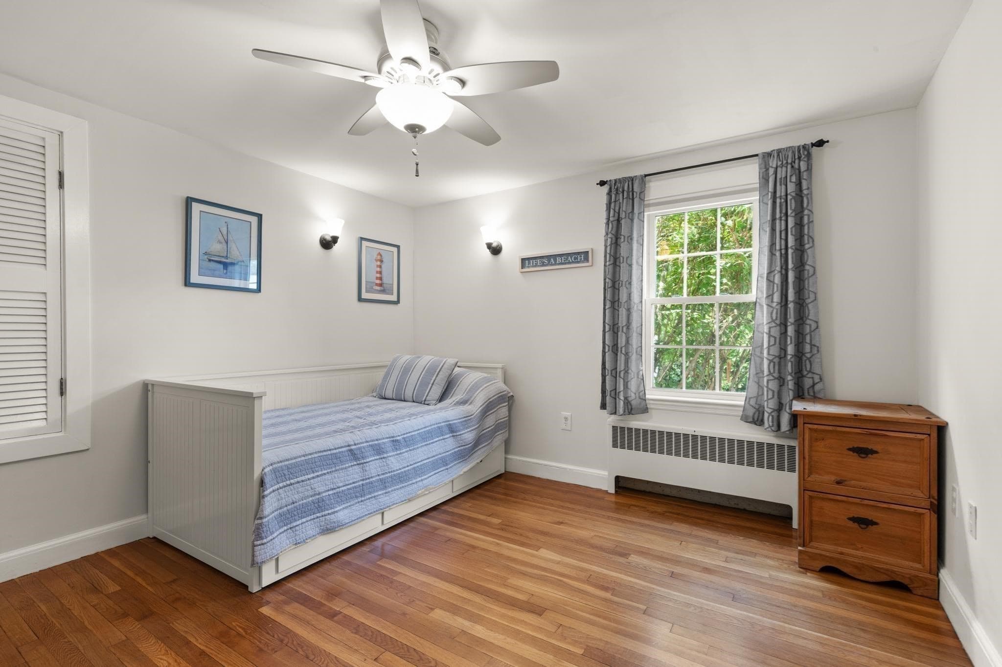 Single Family Residence at 30 Eastman Ave, Foxboro MA 02035, Foxboro, photo 22 of 41