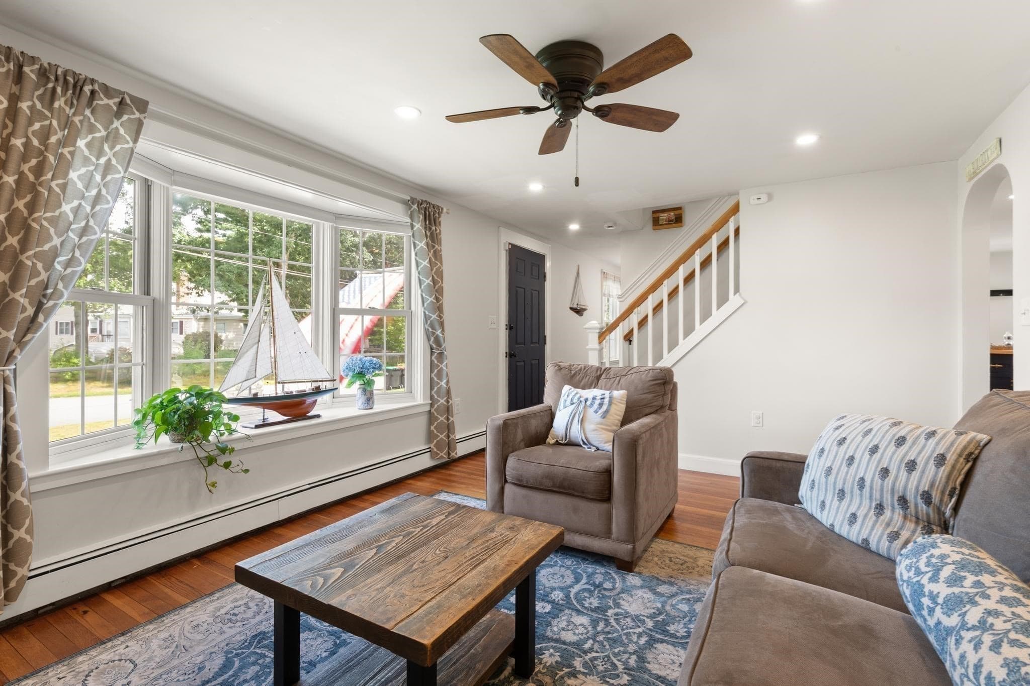 Single Family Residence at 30 Eastman Ave, Foxboro MA 02035, Foxboro, photo 9 of 41