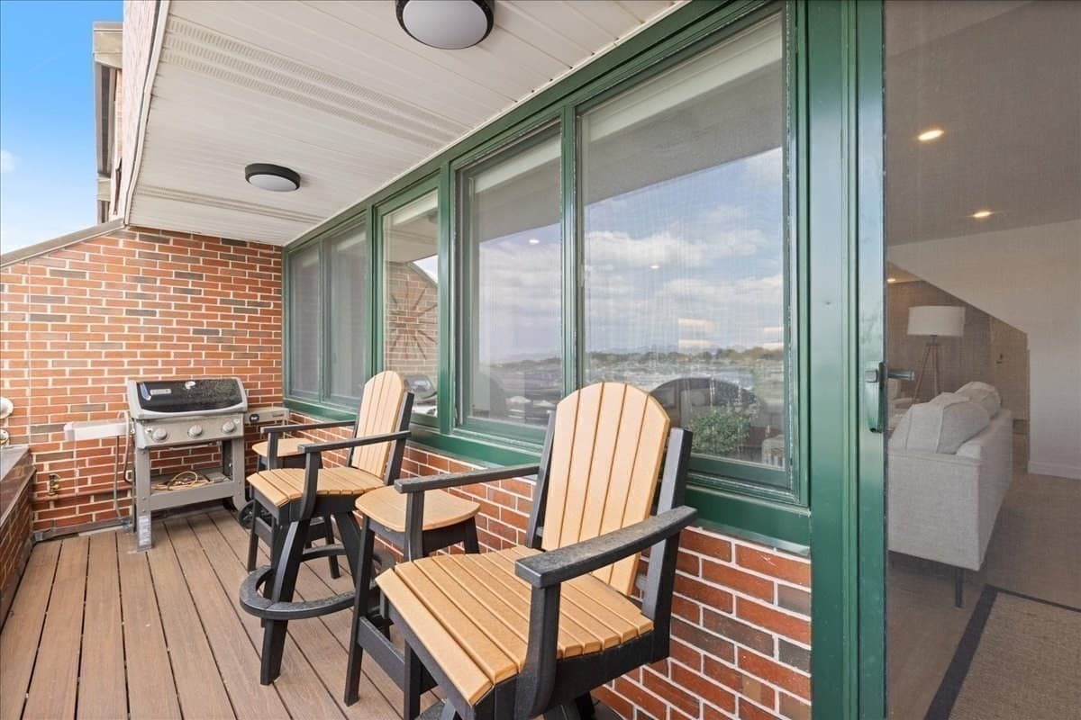 Condominium at 58 Merrimac St # 5, Newburyport MA 01950, Newburyport, photo 16 of 36