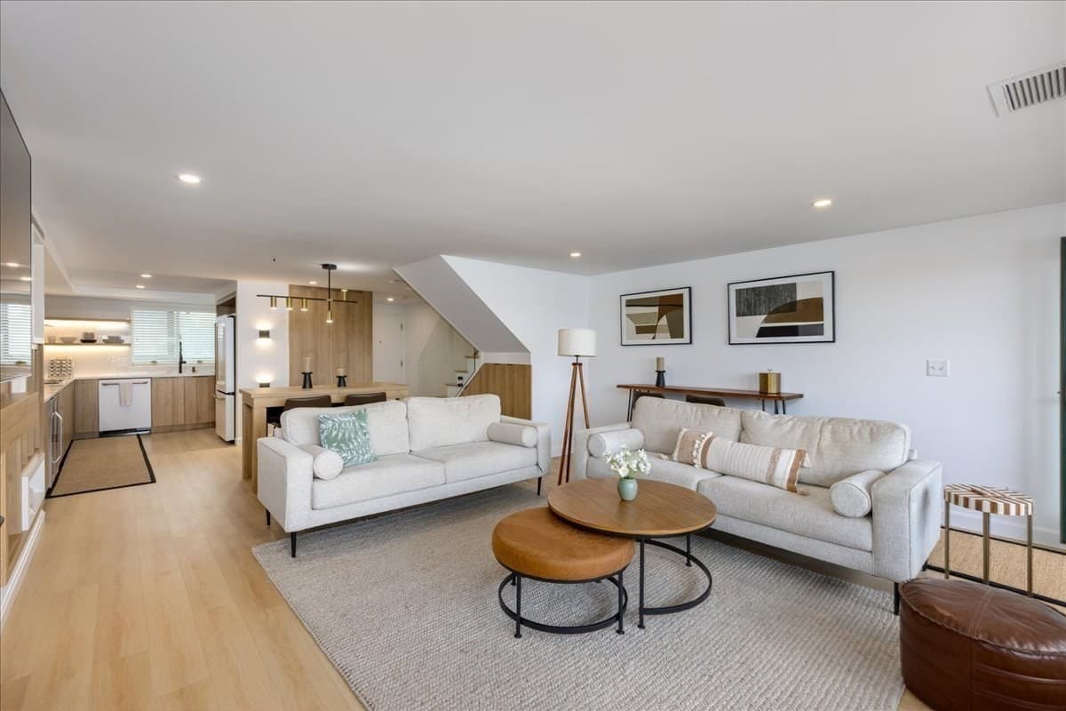 Condominium at 58 Merrimac St # 5, Newburyport MA 01950, Newburyport, photo 5 of 36