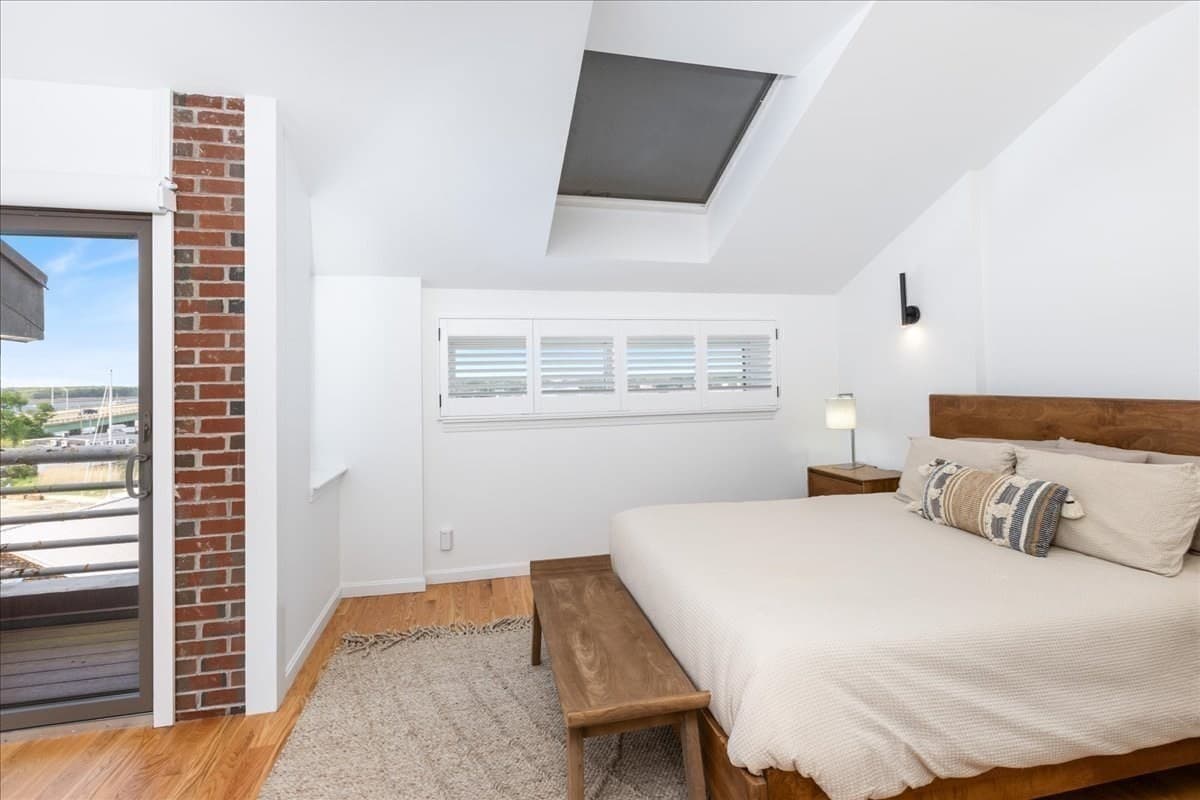 Condominium at 58 Merrimac St # 5, Newburyport MA 01950, Newburyport, photo 20 of 36