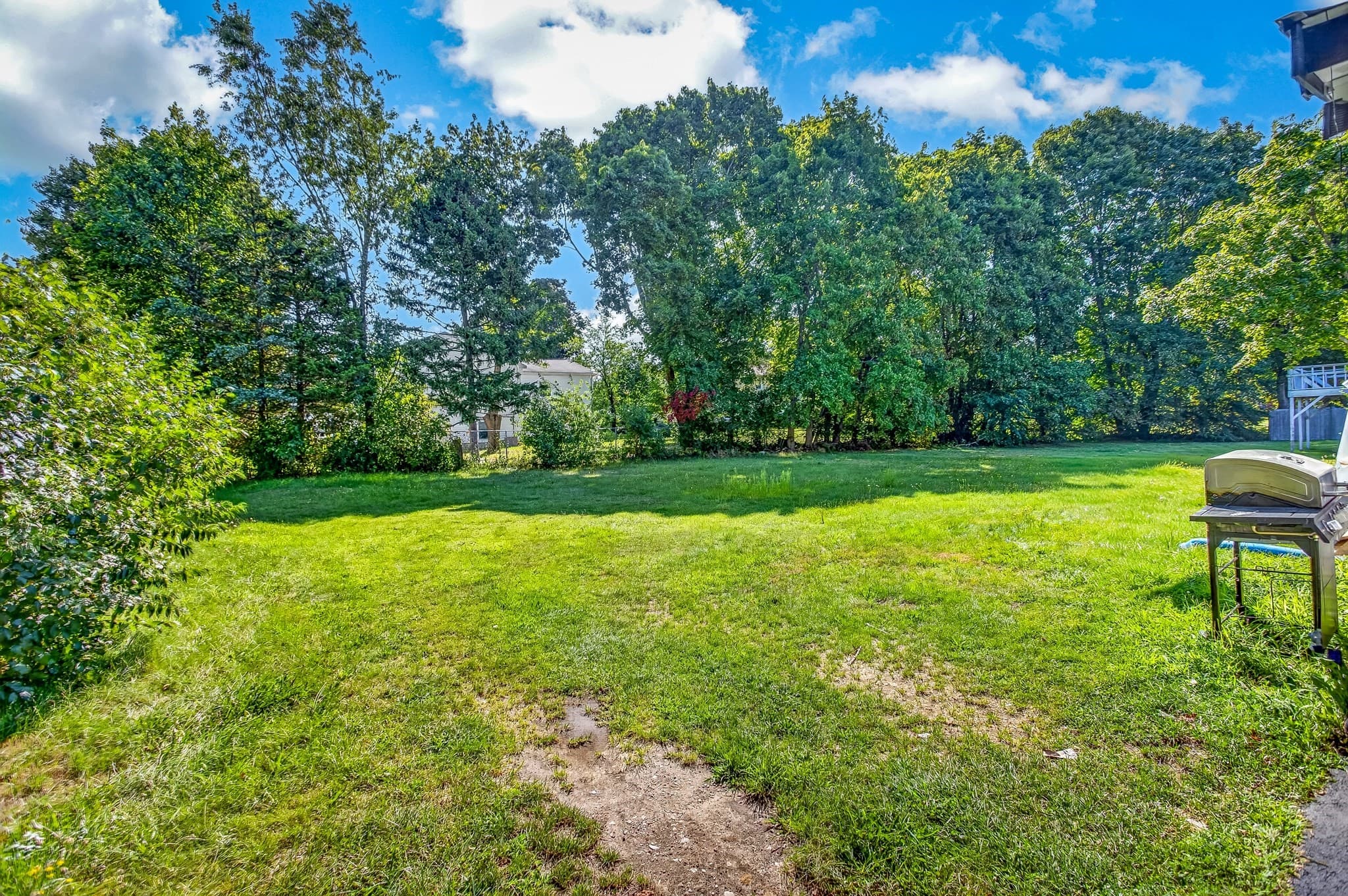 Single Family Residence at 19 Oak Ridge Dr E, Brockton MA 02301, Brockton, photo 10 of 33