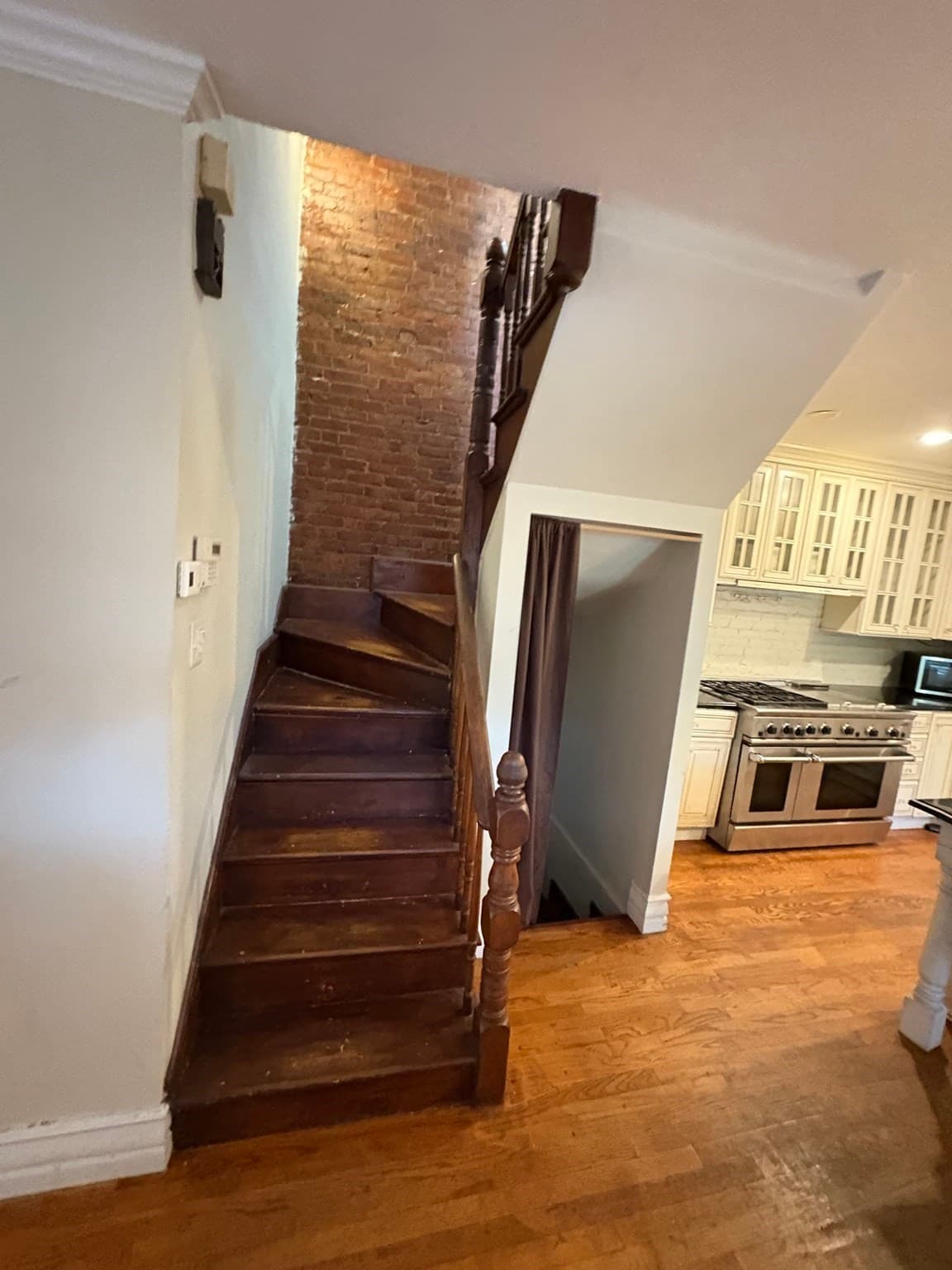 Single Family Residence at 32 Warwick Street, Boston MA 02120, Boston, photo 5 of 42