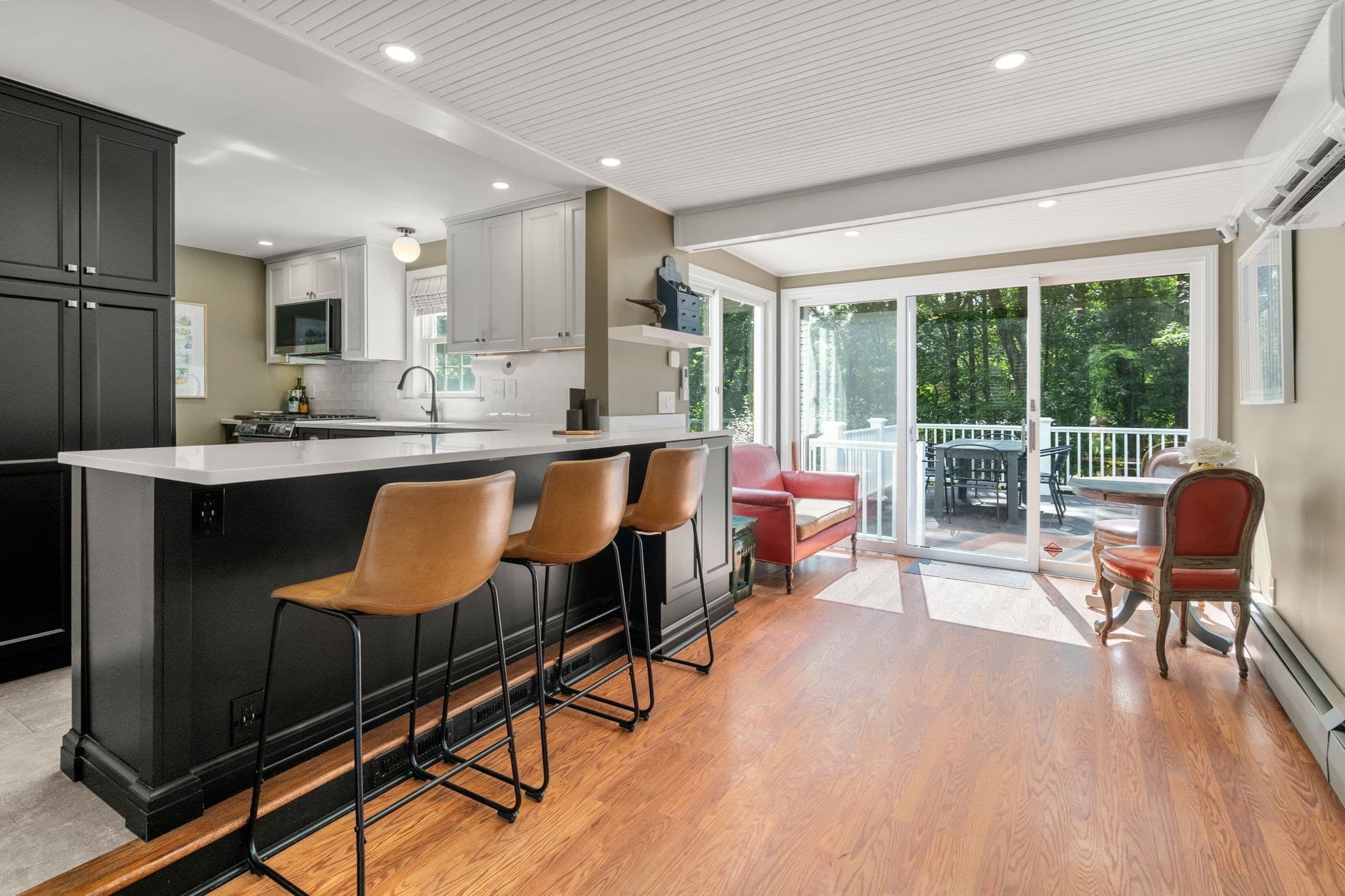 Single Family Residence at 700 Grove St, Framingham MA 01701, Framingham, photo 11 of 29