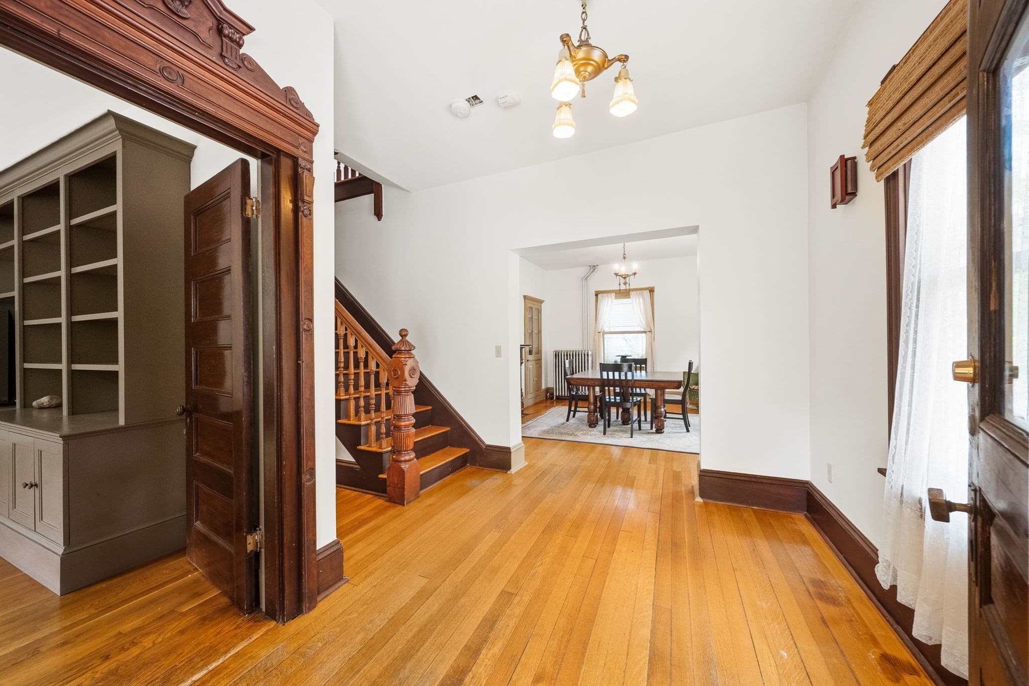 Single Family Residence at 101 Ashmont St, Boston MA 02124, Boston, photo 7 of 40