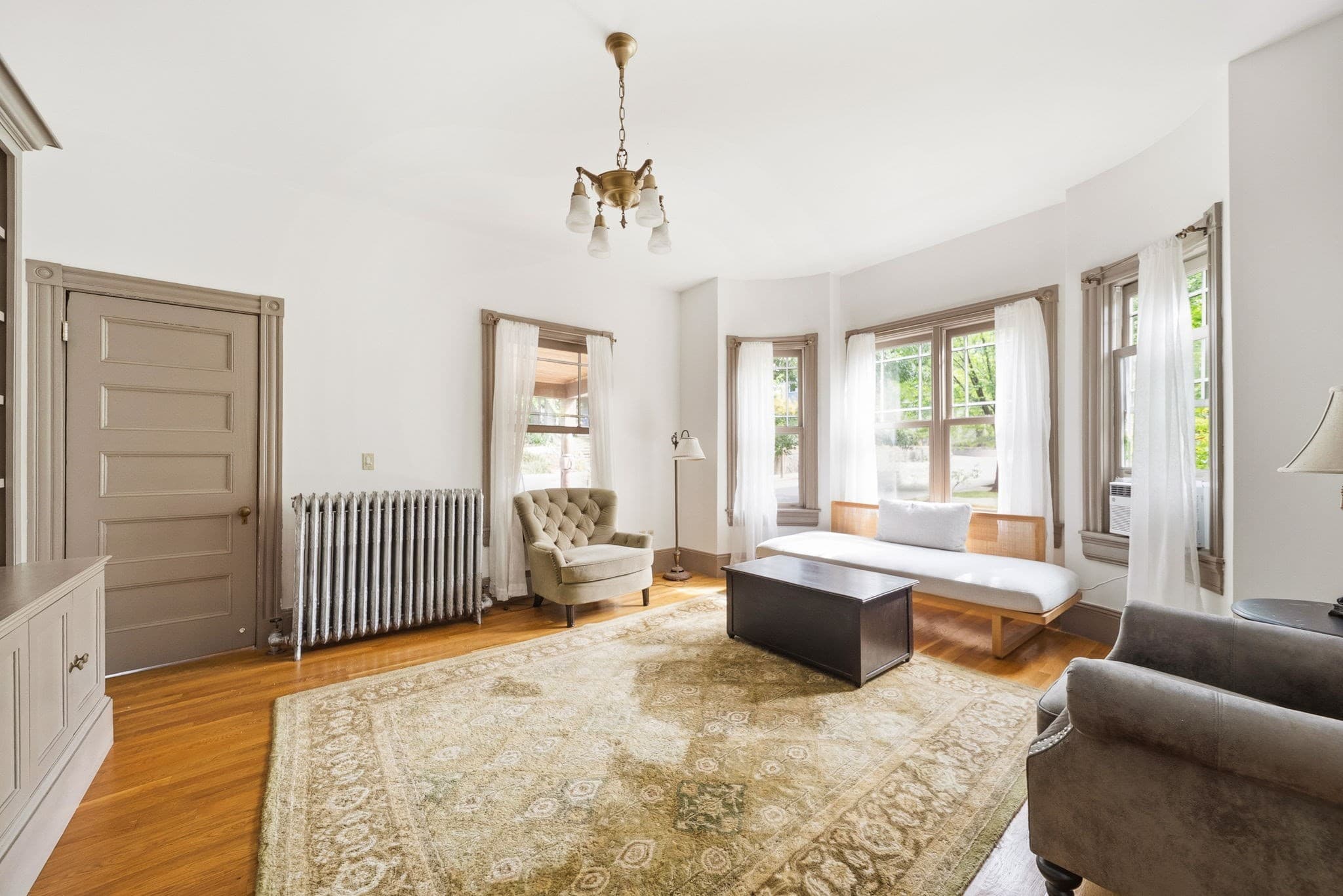 Single Family Residence at 101 Ashmont St, Boston MA 02124, Boston, photo 10 of 40