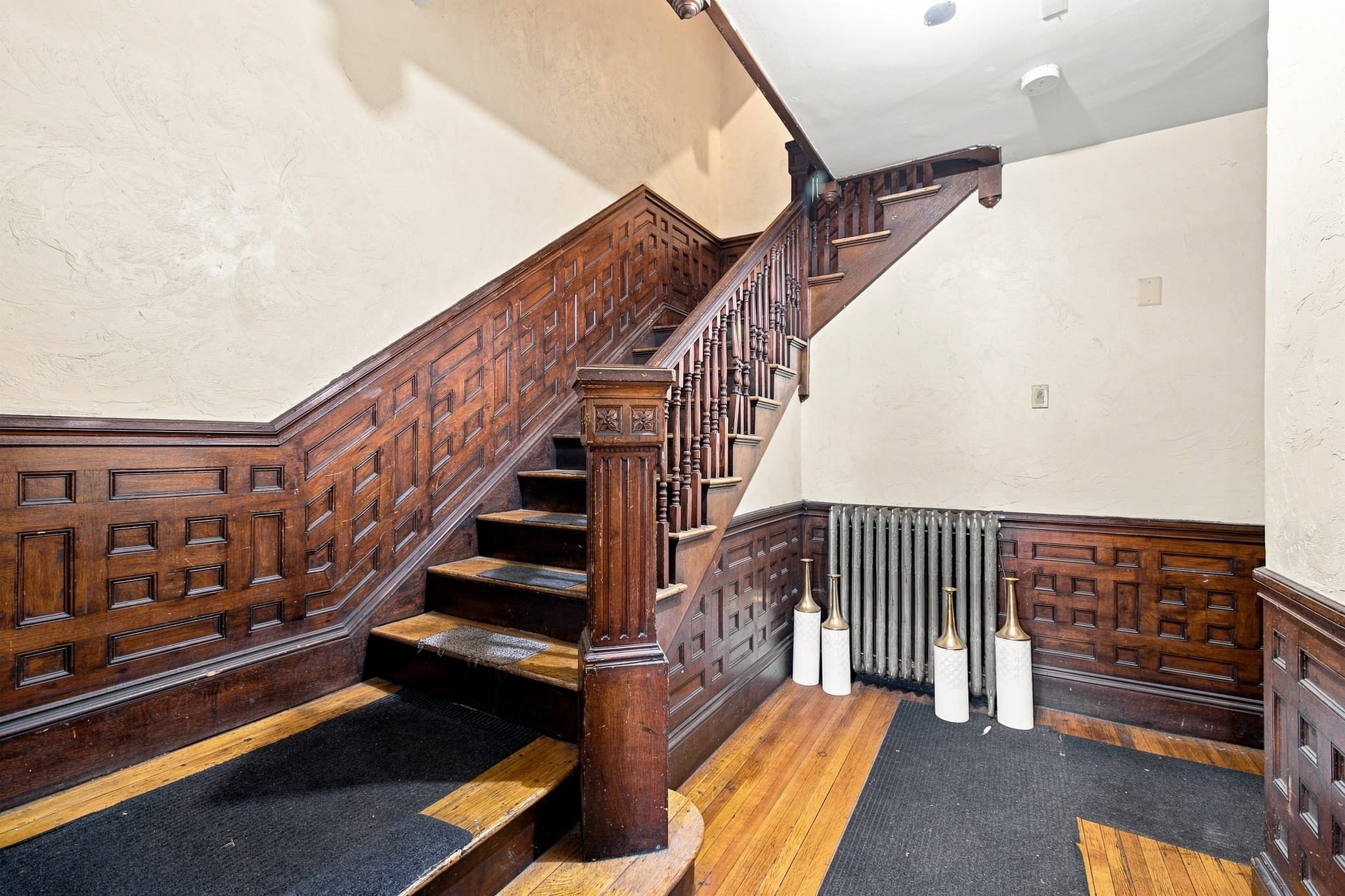 3 Family - 3 Units Up/Down at 472 Warren Street, Boston MA 02124, Boston, photo 16 of 42