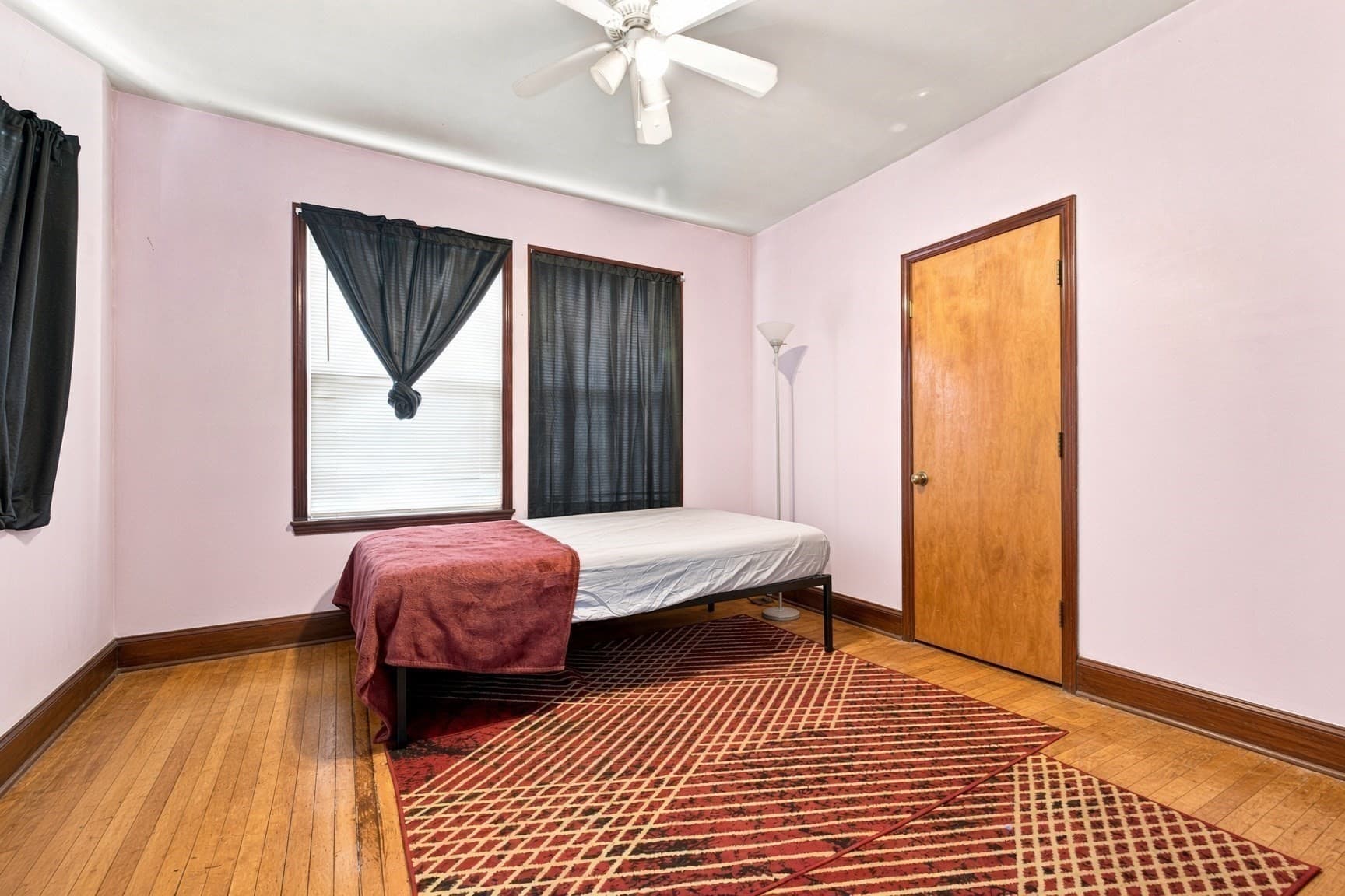 3 Family - 3 Units Up/Down at 472 Warren Street, Boston MA 02124, Boston, photo 24 of 42