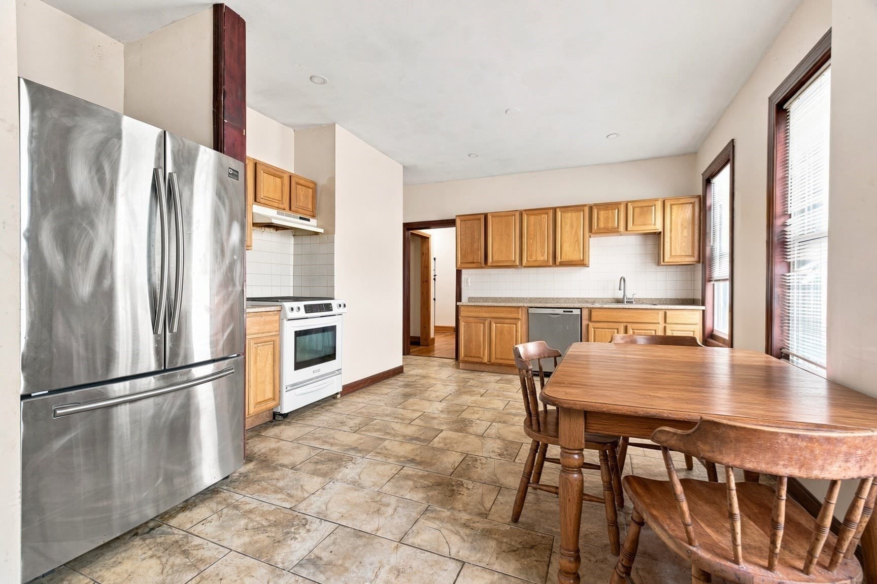 3 Family - 3 Units Up/Down at 472 Warren Street, Boston MA 02124, Boston, photo 21 of 42