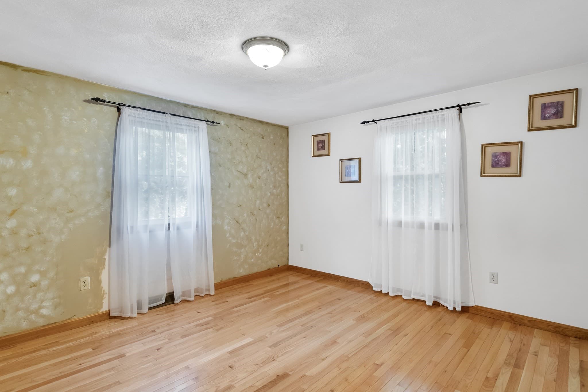 Single Family Residence at 31 Wildmere Ave, Burlington MA 01803, Burlington, photo 26 of 42
