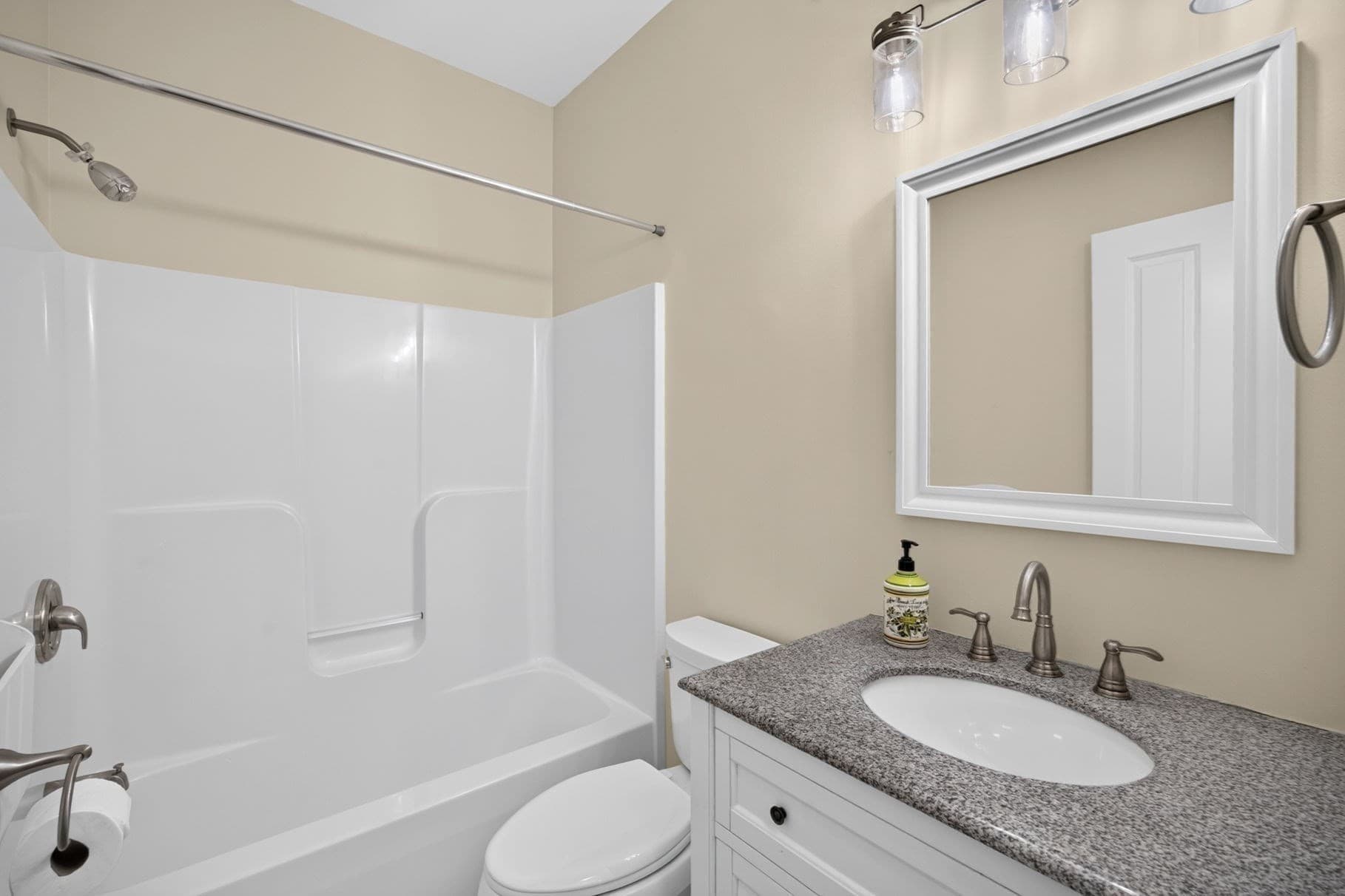 Single Family Residence at 26 Cross Wind, Plymouth MA 02360, photo 5 of 31