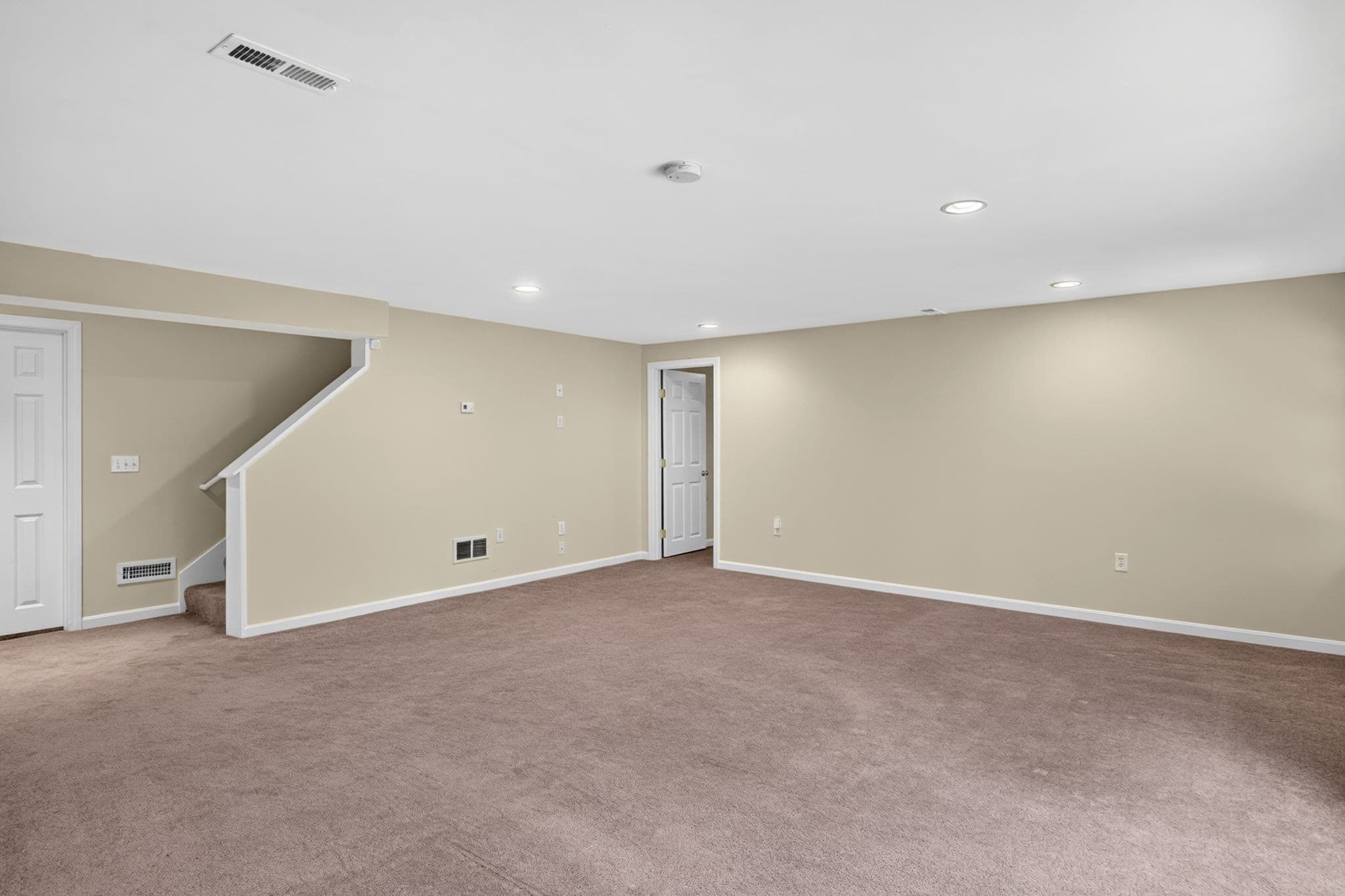 Single Family Residence at 26 Cross Wind, Plymouth MA 02360, photo 24 of 31
