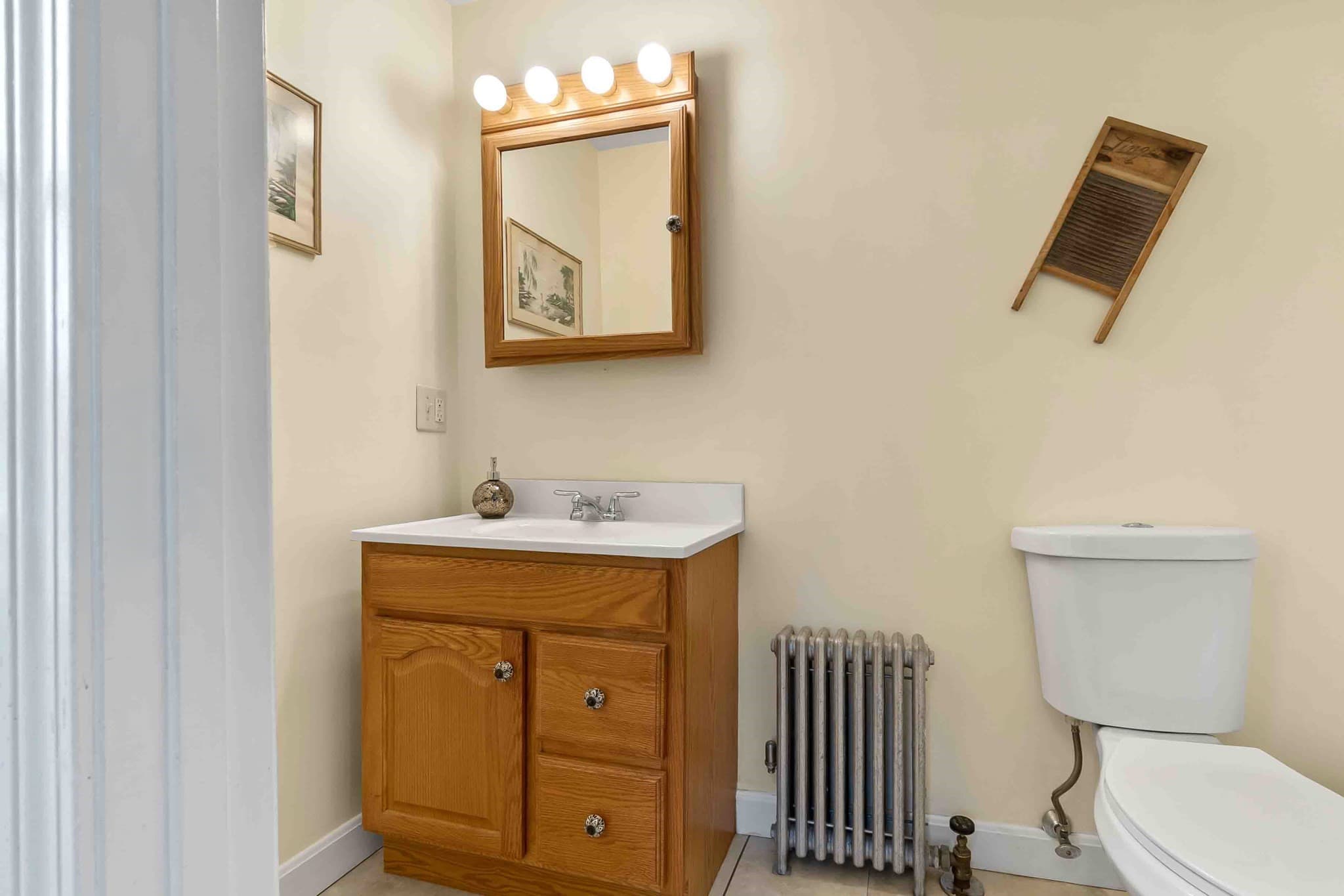 Single Family Residence at 5 Walcott Rd, Danvers MA 01923, Danvers, photo 10 of 30