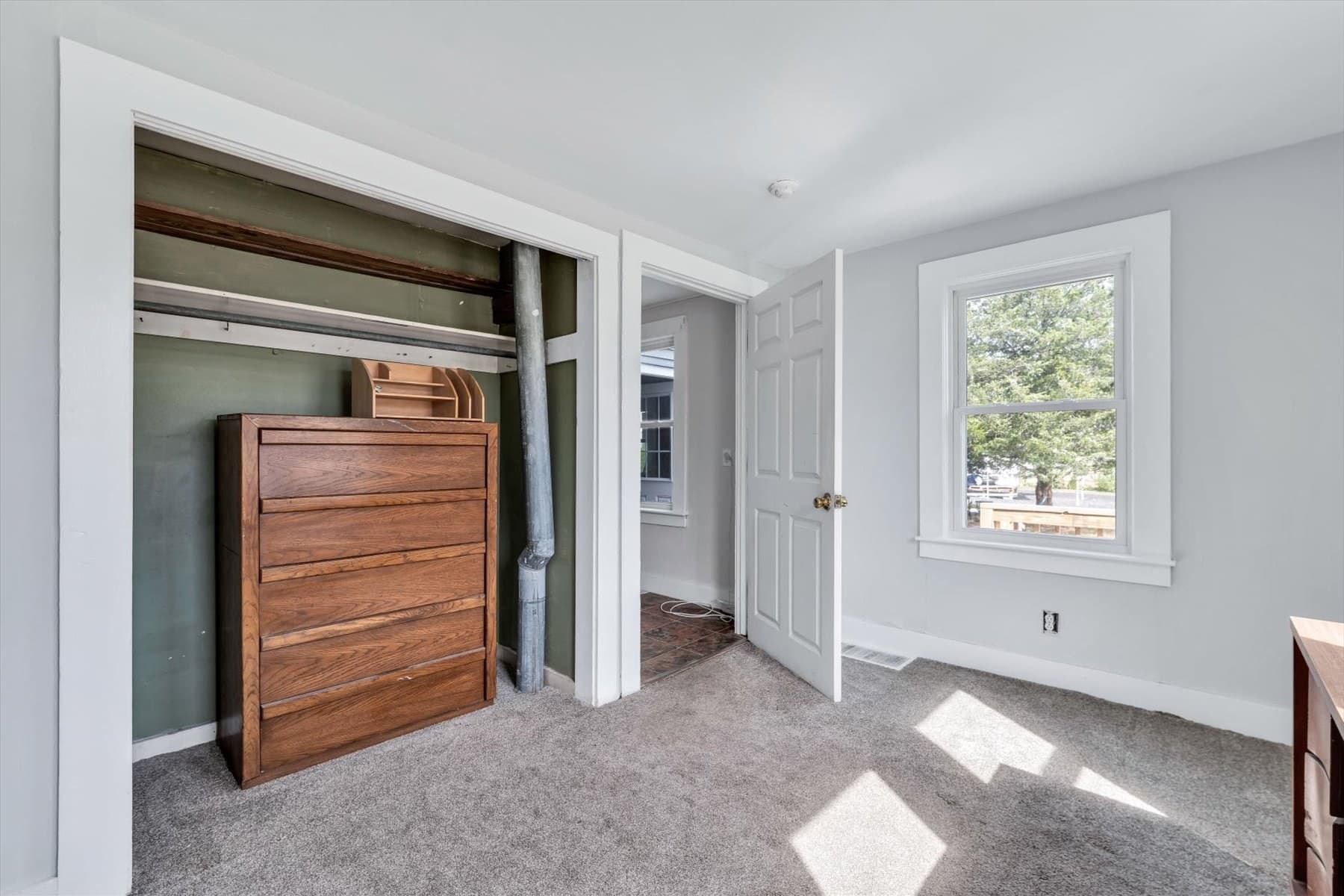 Single Family Residence at 4 Cherry Street, Wareham MA 02571, Wareham, photo 13 of 42