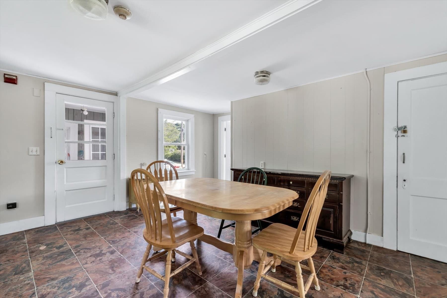 Single Family Residence at 4 Cherry Street, Wareham MA 02571, Wareham, photo 17 of 42