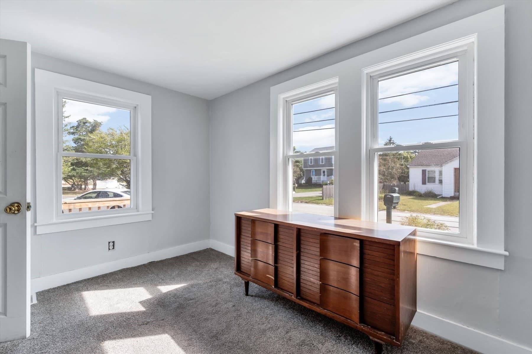 Single Family Residence at 4 Cherry Street, Wareham MA 02571, Wareham, photo 12 of 42