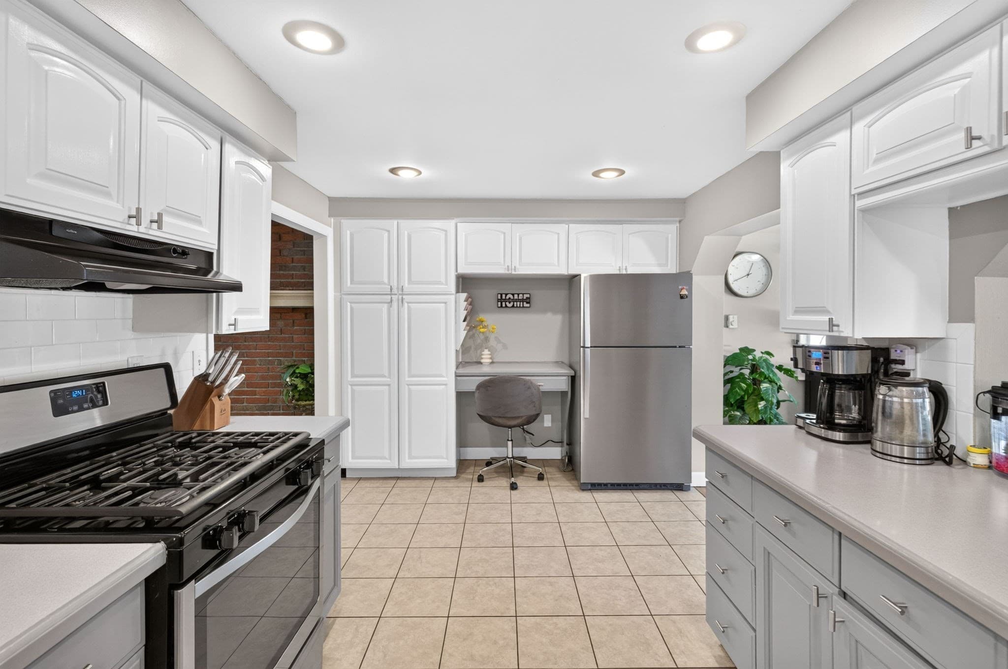 Single Family Residence at 215 Mendon Road, North Attleboro MA 02760, North Attleboro, photo 14 of 42
