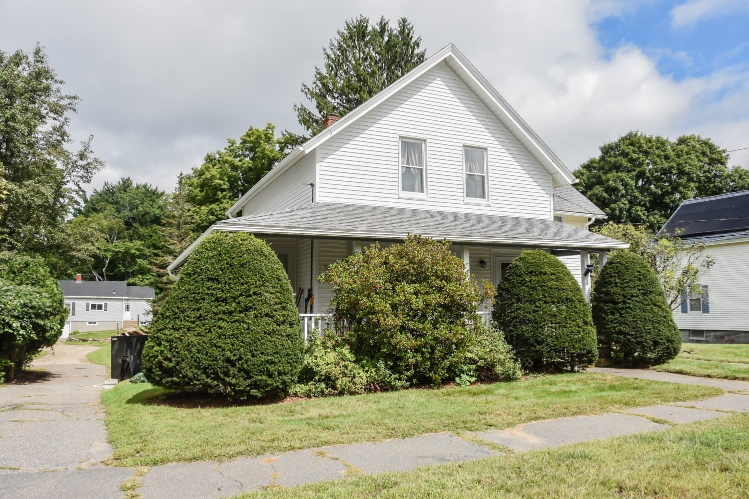 Single Family Residence at 69 W Main St, West Brookfield MA 01585, West Brookfield, photo 4 of 32