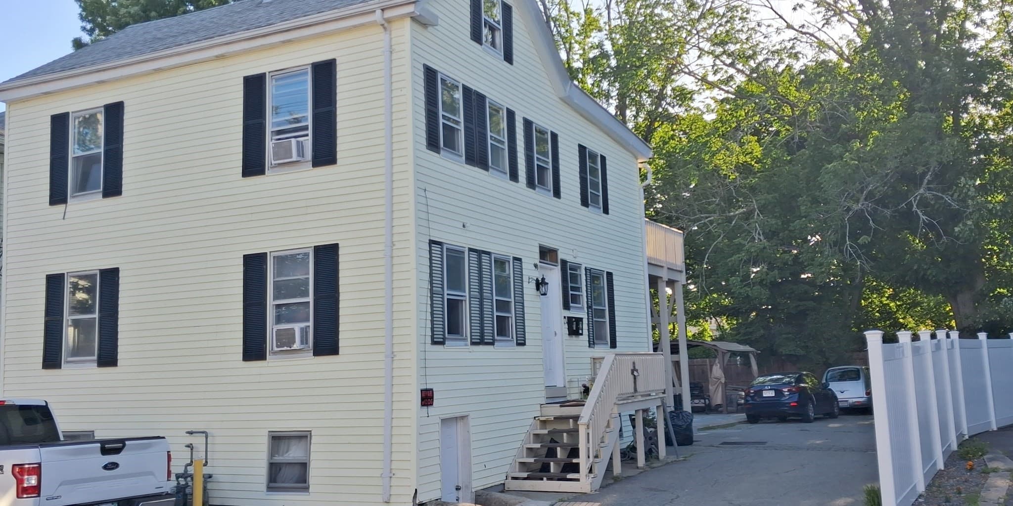 Multi Family at 90 School St, Taunton MA 02780, Taunton, photo 2 of 36