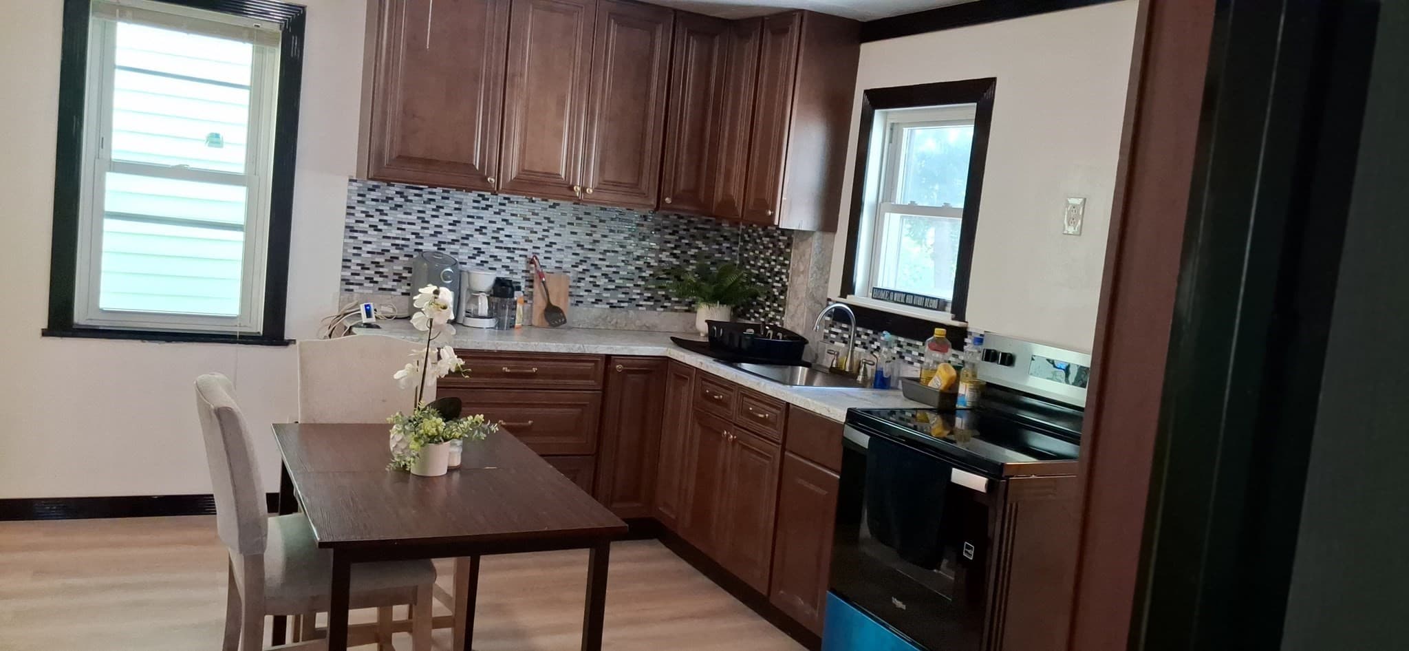 Multi Family at 90 School St, Taunton MA 02780, Taunton, photo 8 of 36