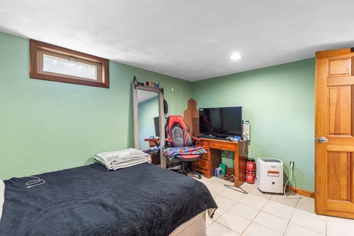 Single Family Residence at 55 St Laurent, Seekonk MA 02771, Seekonk, photo 27 of 36