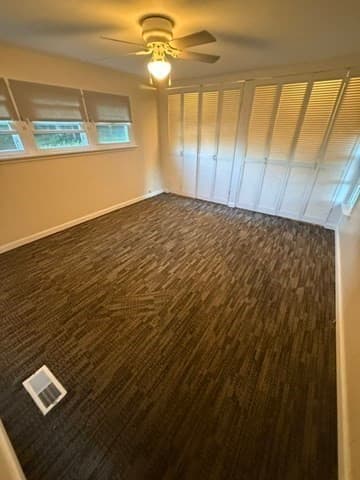 Mobile Home at 6 Willow Circle, Brimfield MA 01010, photo 9 of 15