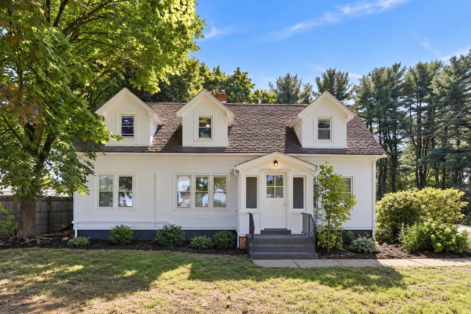 814 College Hwy, Southwick MA 01077