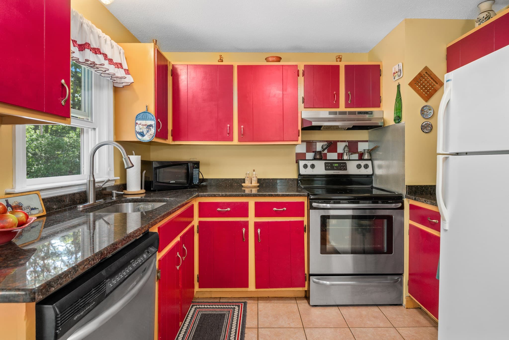 Single Family Residence at 937 Harwich Rd, Brewster MA 02631, Brewster, photo 5 of 37