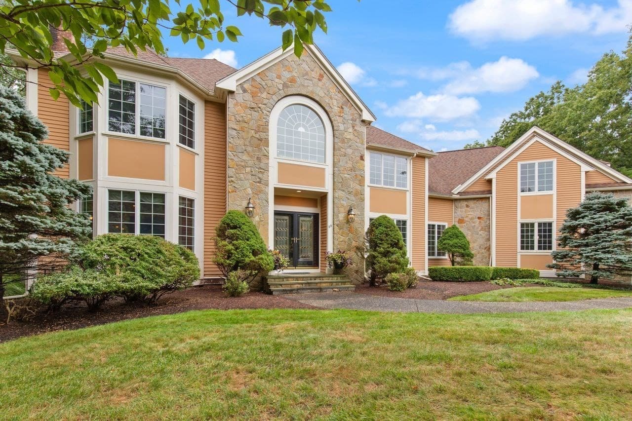 Single Family Residence at 66 Eisenhower Dr, Sharon MA 02067, photo 2 of 42