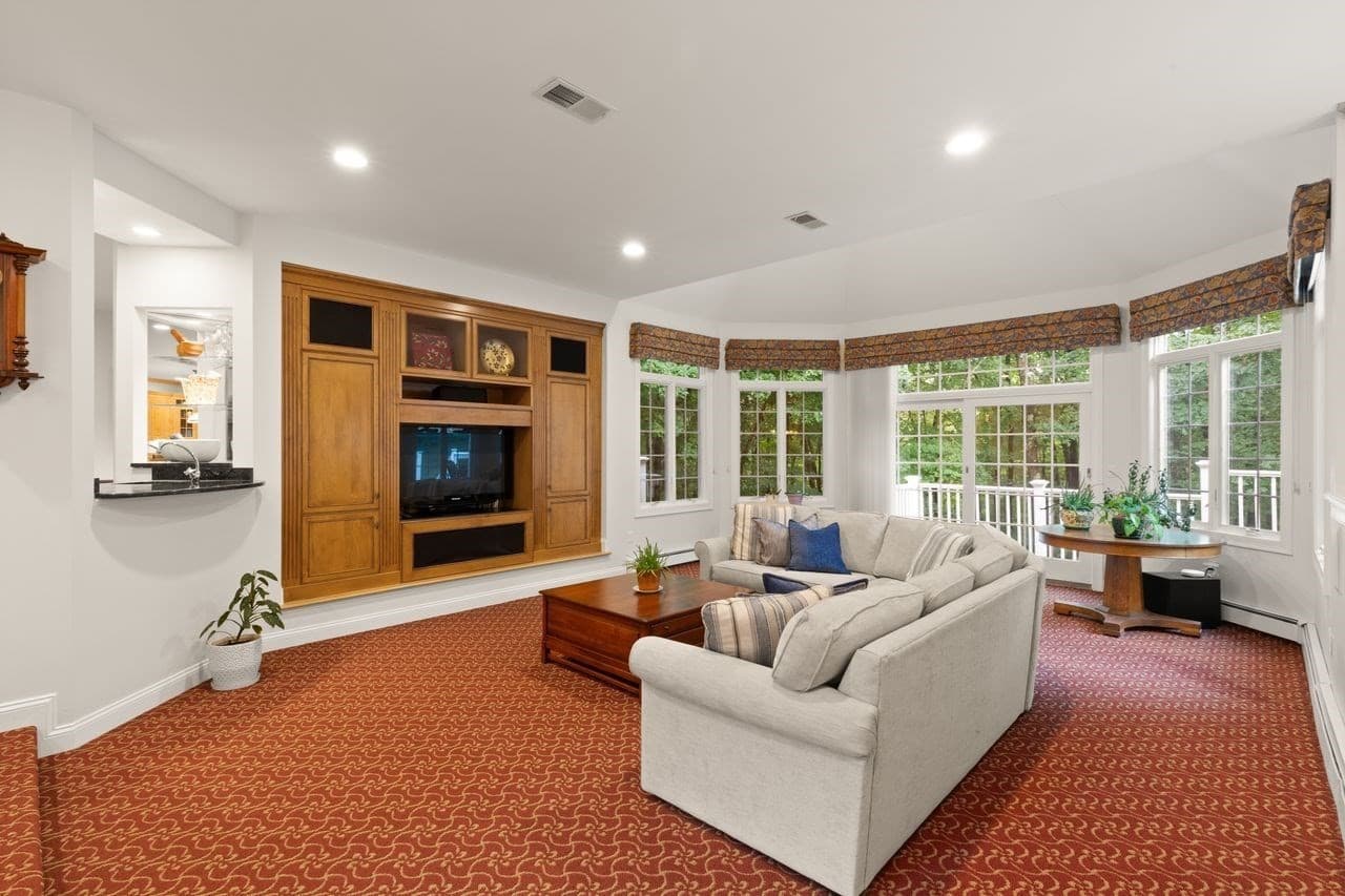 Single Family Residence at 66 Eisenhower Dr, Sharon MA 02067, photo 6 of 42