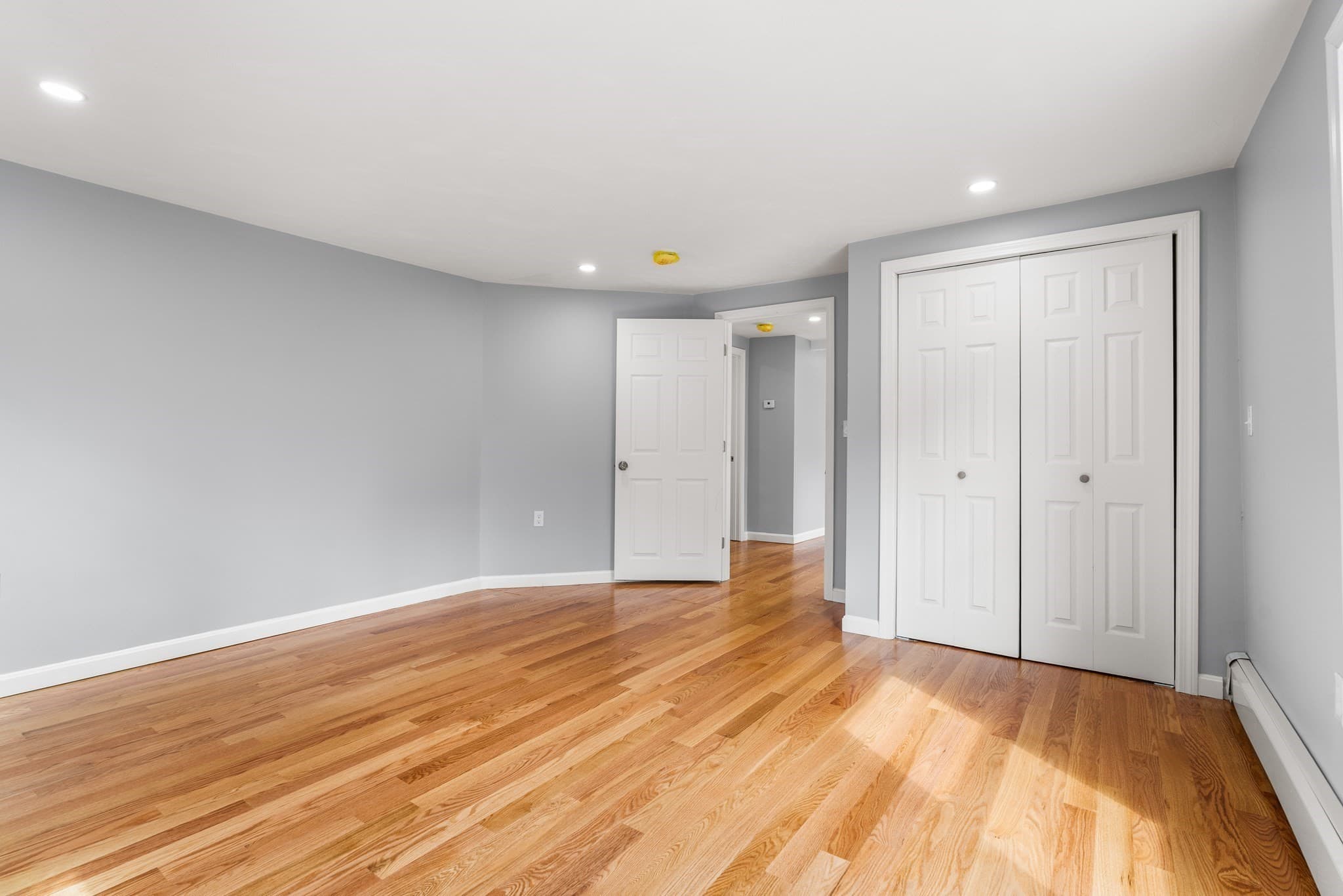 2 Family - 2 Units Up/Down at 11 Lorenzo St, Leominster MA 01453, Leominster, photo 6 of 41